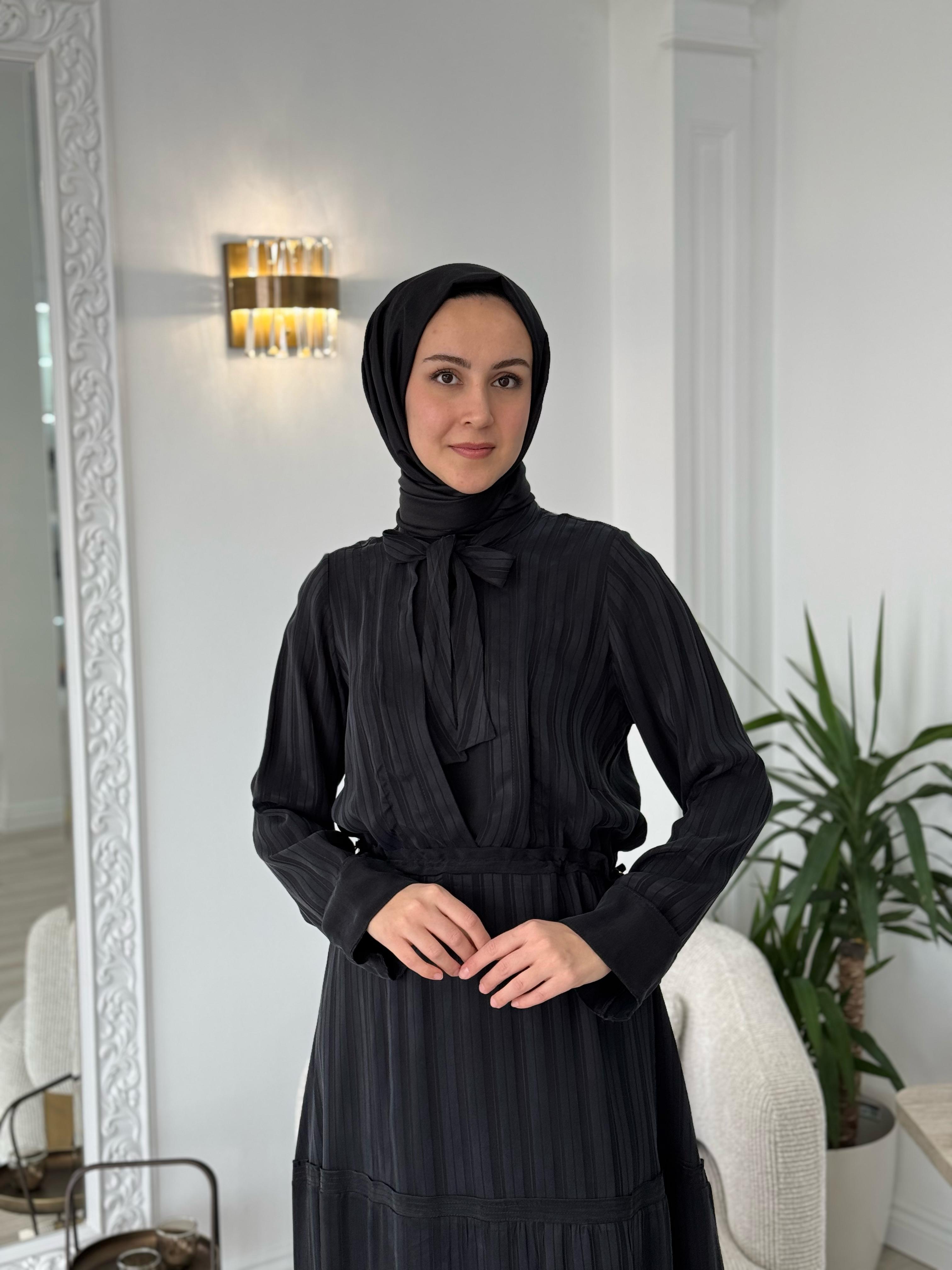 Misswhence Kendinden Desenli Elbise Siyah 37810