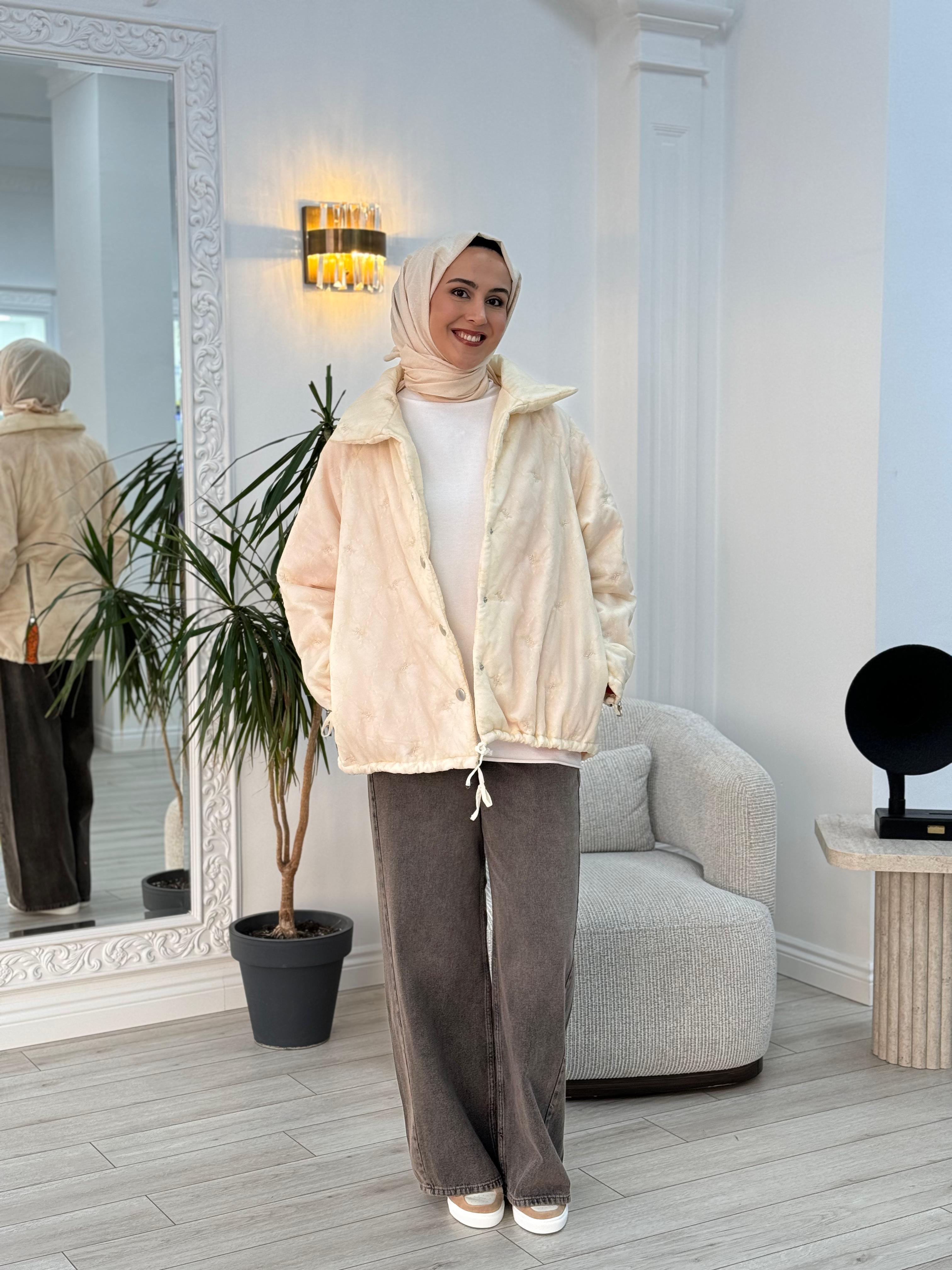 Misswhence Kısa Şişme Mont Ekru 36408