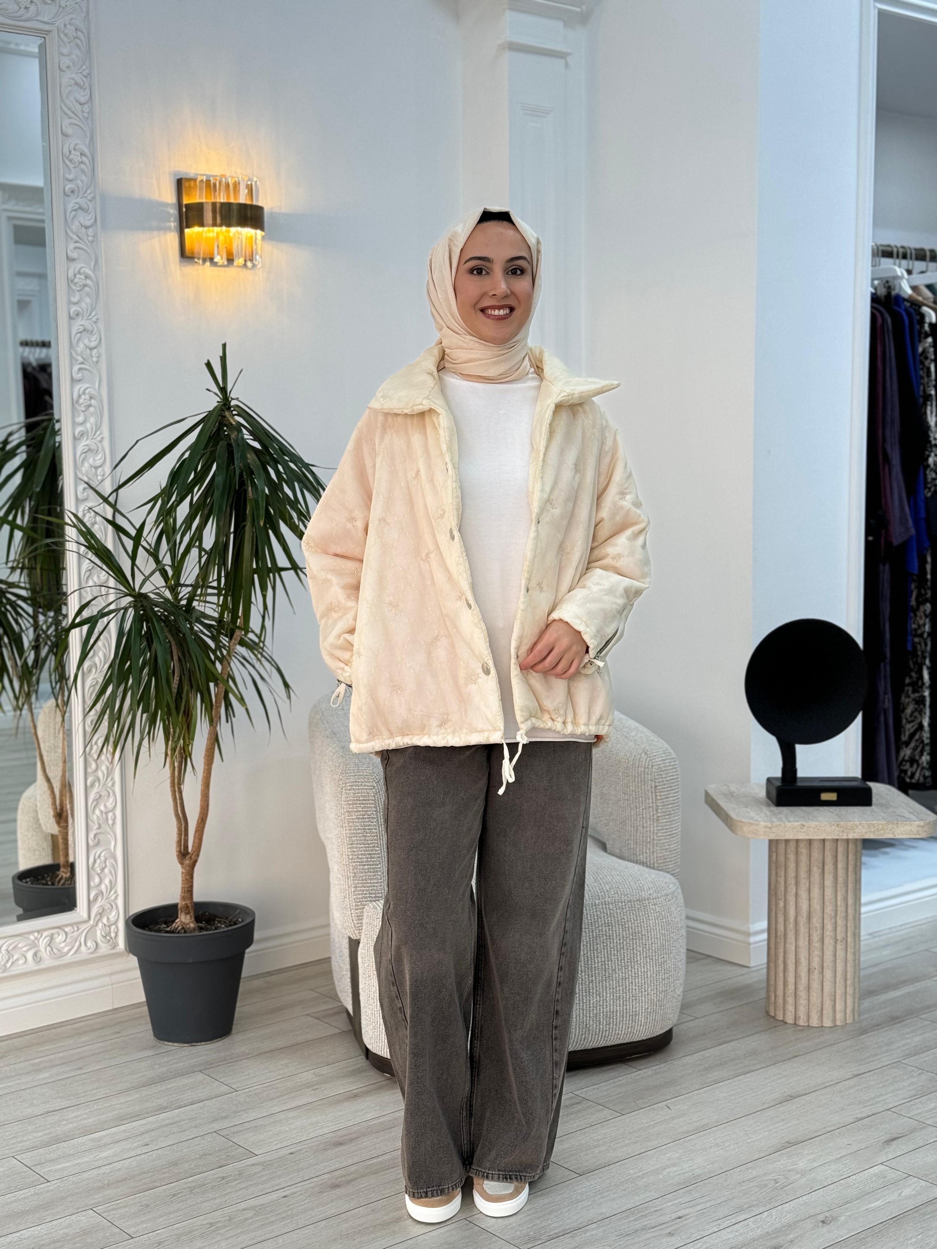 Misswhence Kısa Şişme Mont Ekru 36408