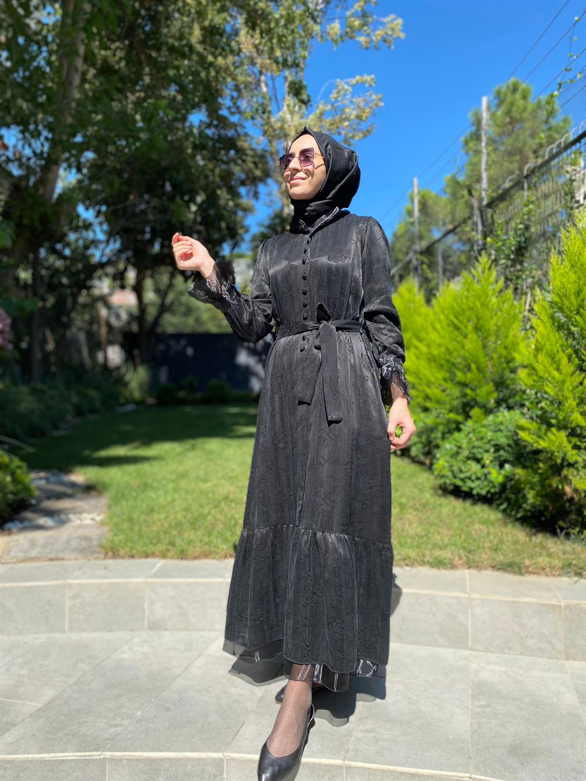 Misswhence Kol Manşetli İpek Elbise Desenli-Siyah 34821