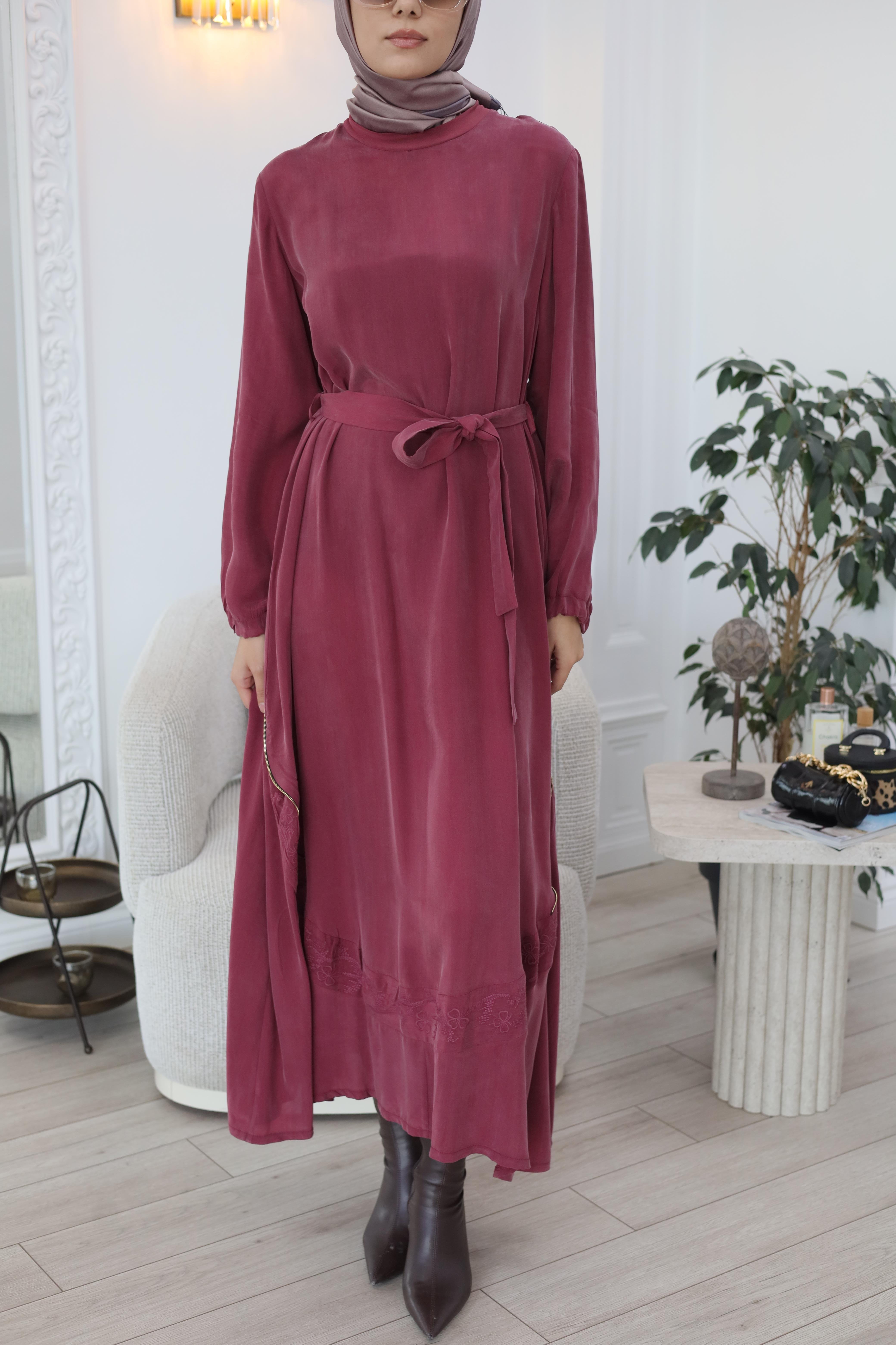 Misswhence Nakış Detaylı Elbise Bordo 37800