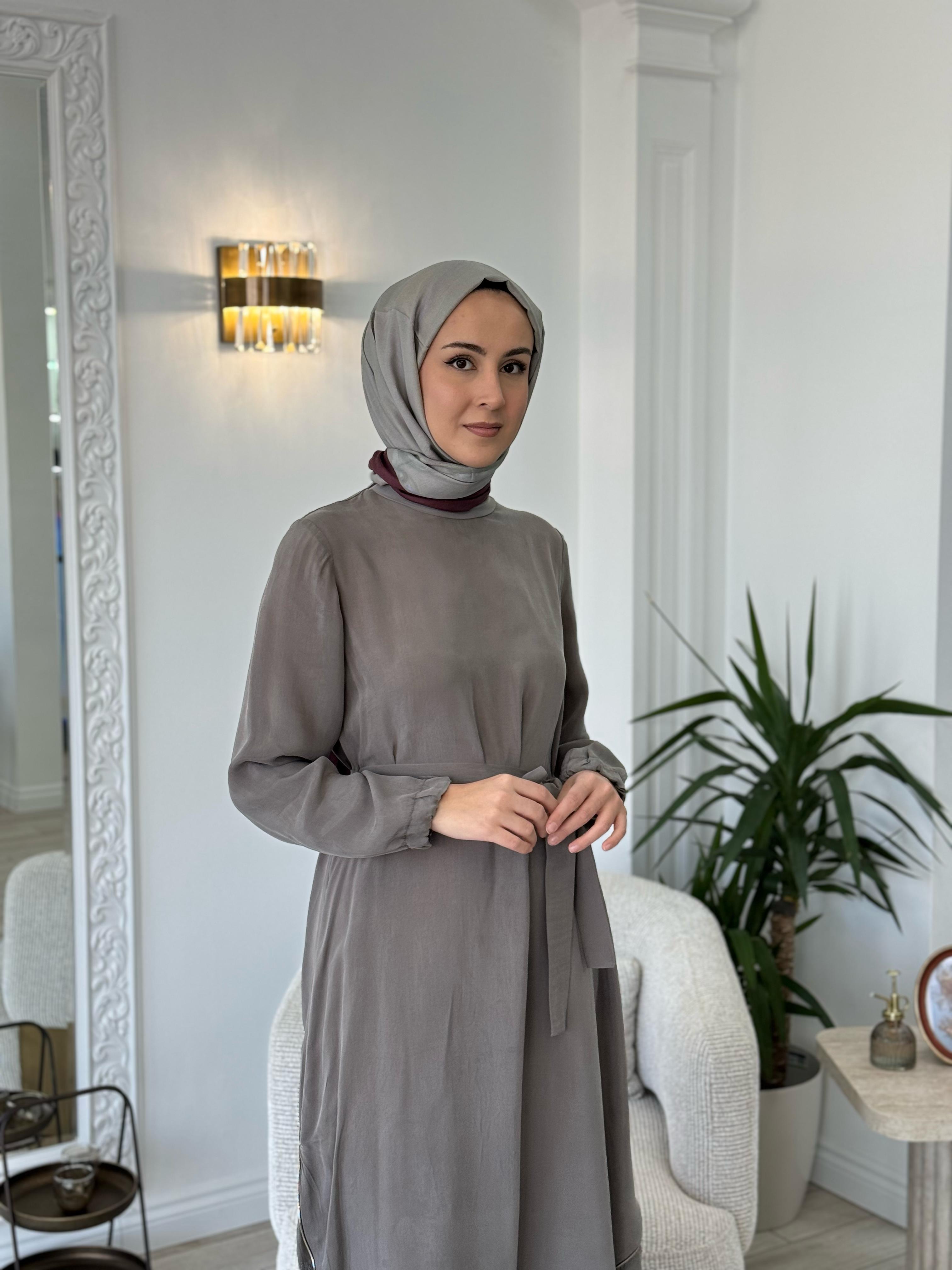 Misswhence Nakış Detaylı Elbise Gri 37800