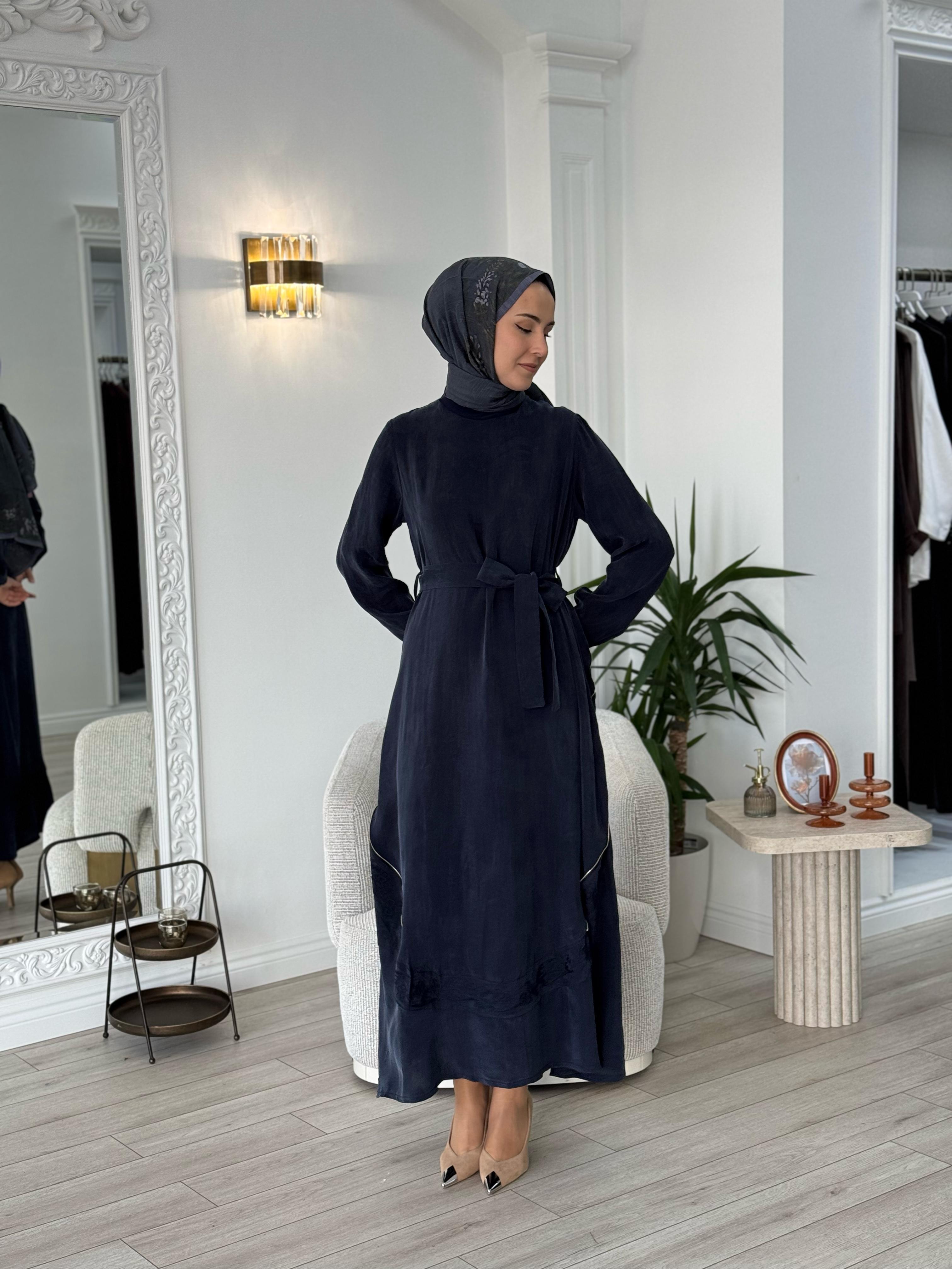 Misswhence Nakış Detaylı Elbise Lacivert 37800