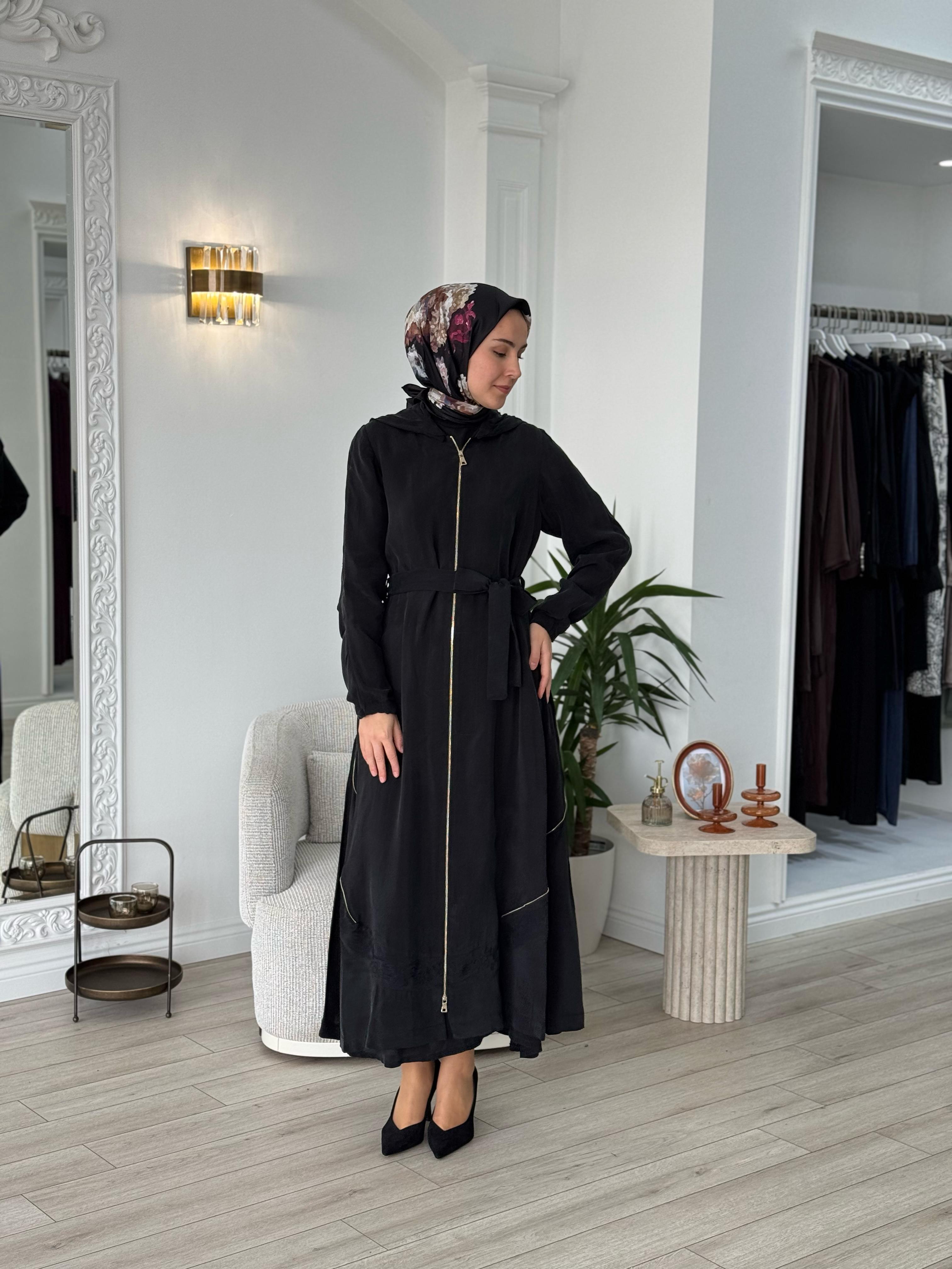 Misswhence Nakışlı Cupro Pardesü Siyah 37500