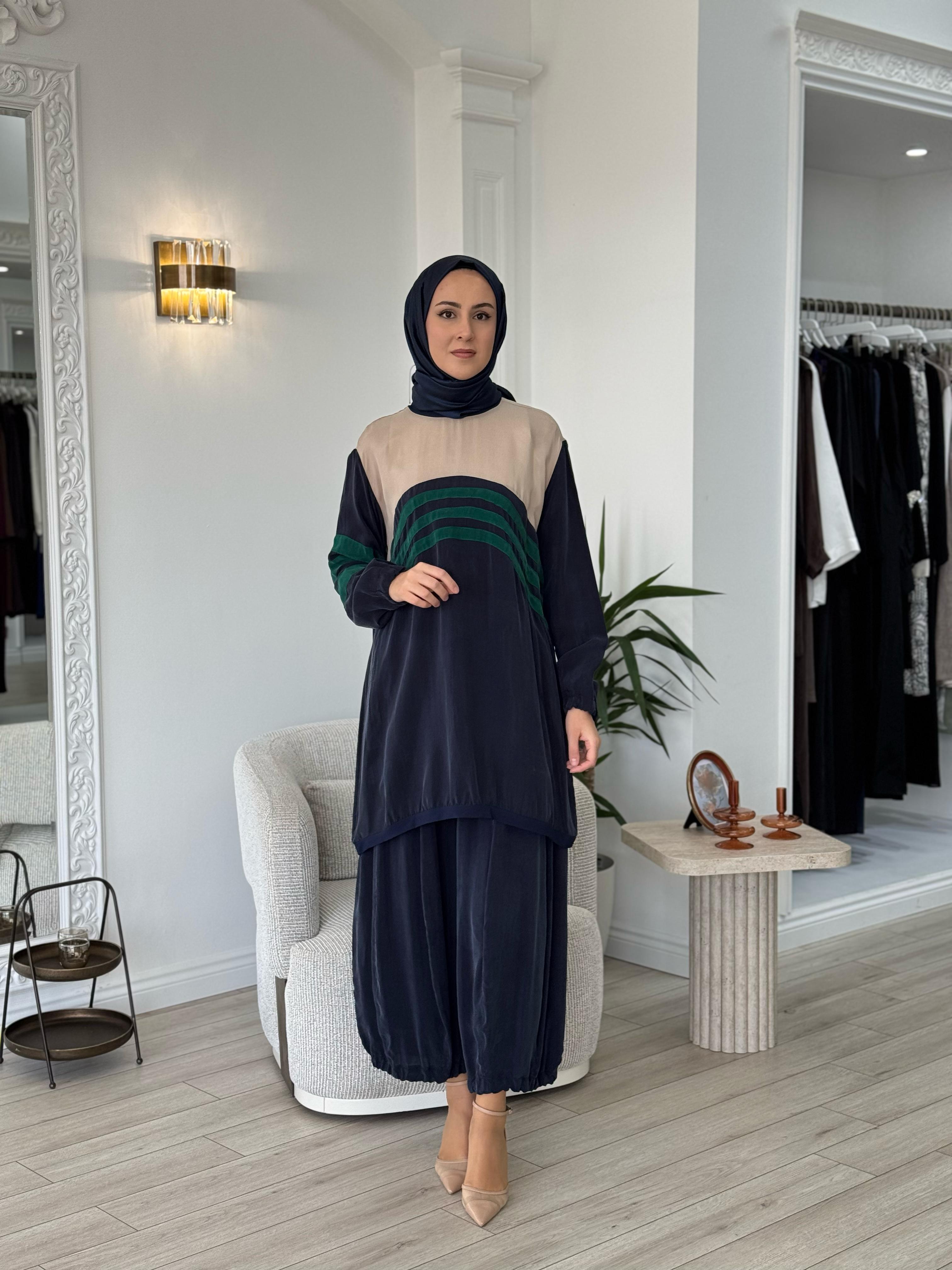 MissWhence Önü Şeritli Tunik Lacivert 35028