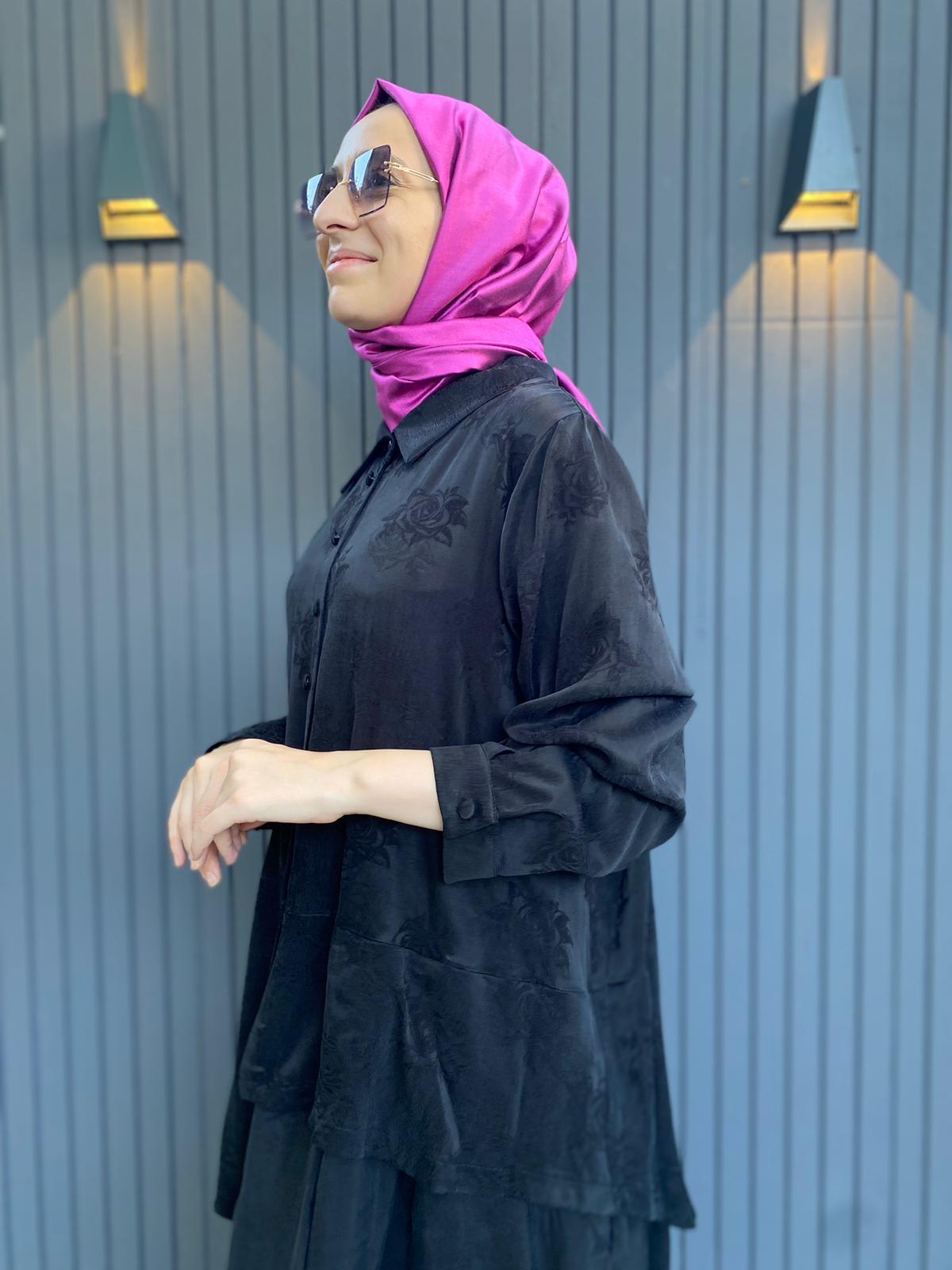 Misswhence Parçalı Siyah Gül Detay İpek Elbise 2820