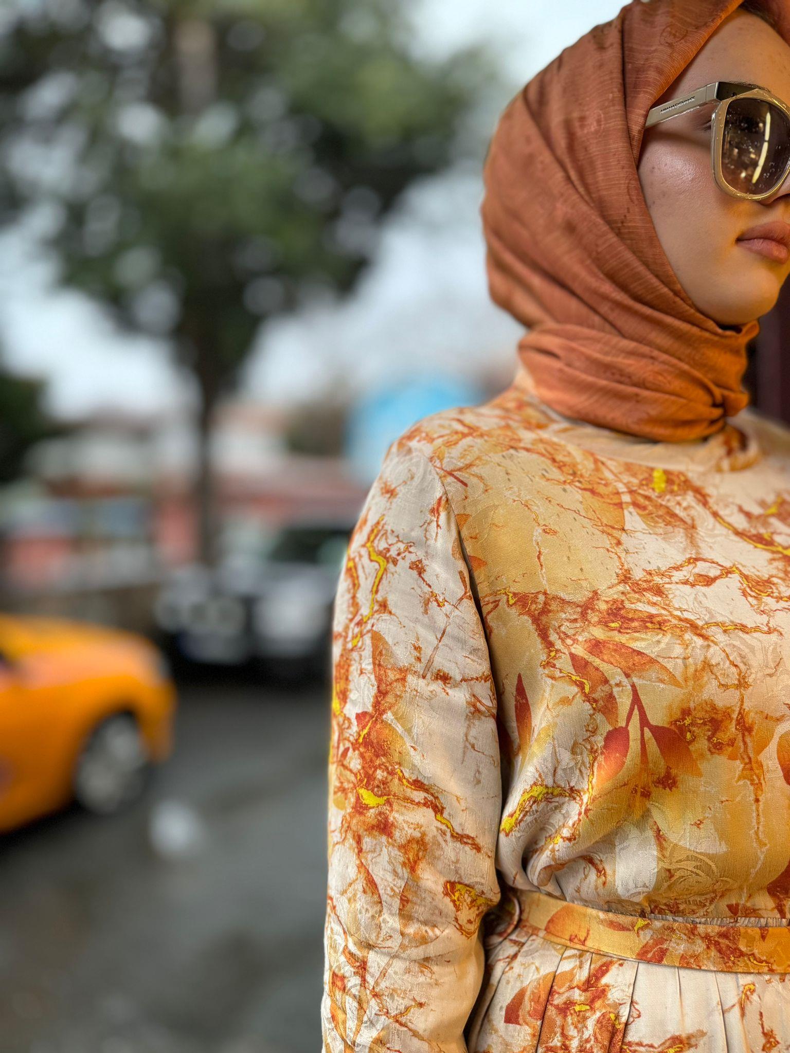 Misswhence Şal Detaylı Desenli Elbise Oranj 35808