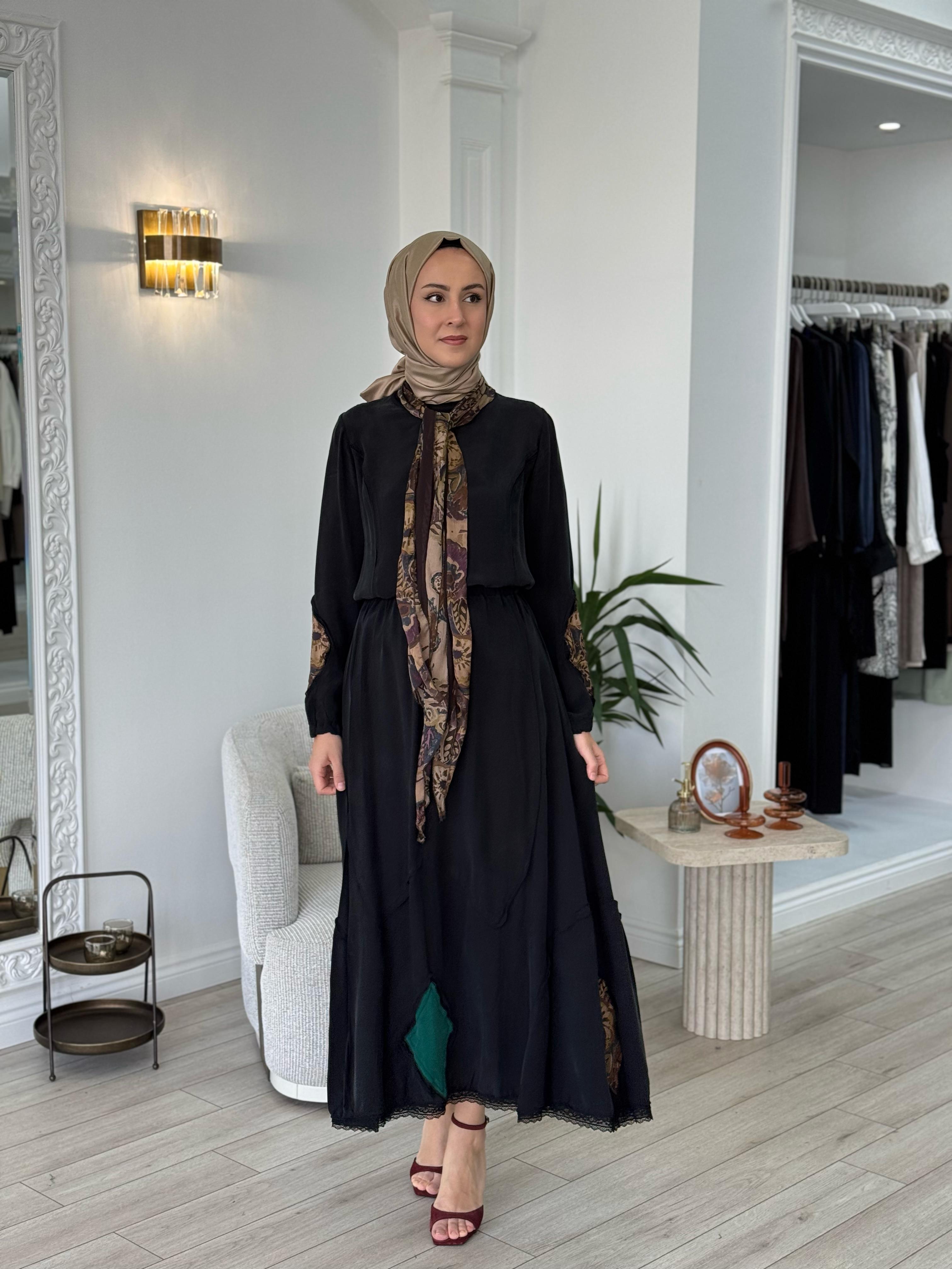Misswhence Şal Detaylı İpek Takım Siyah 37003