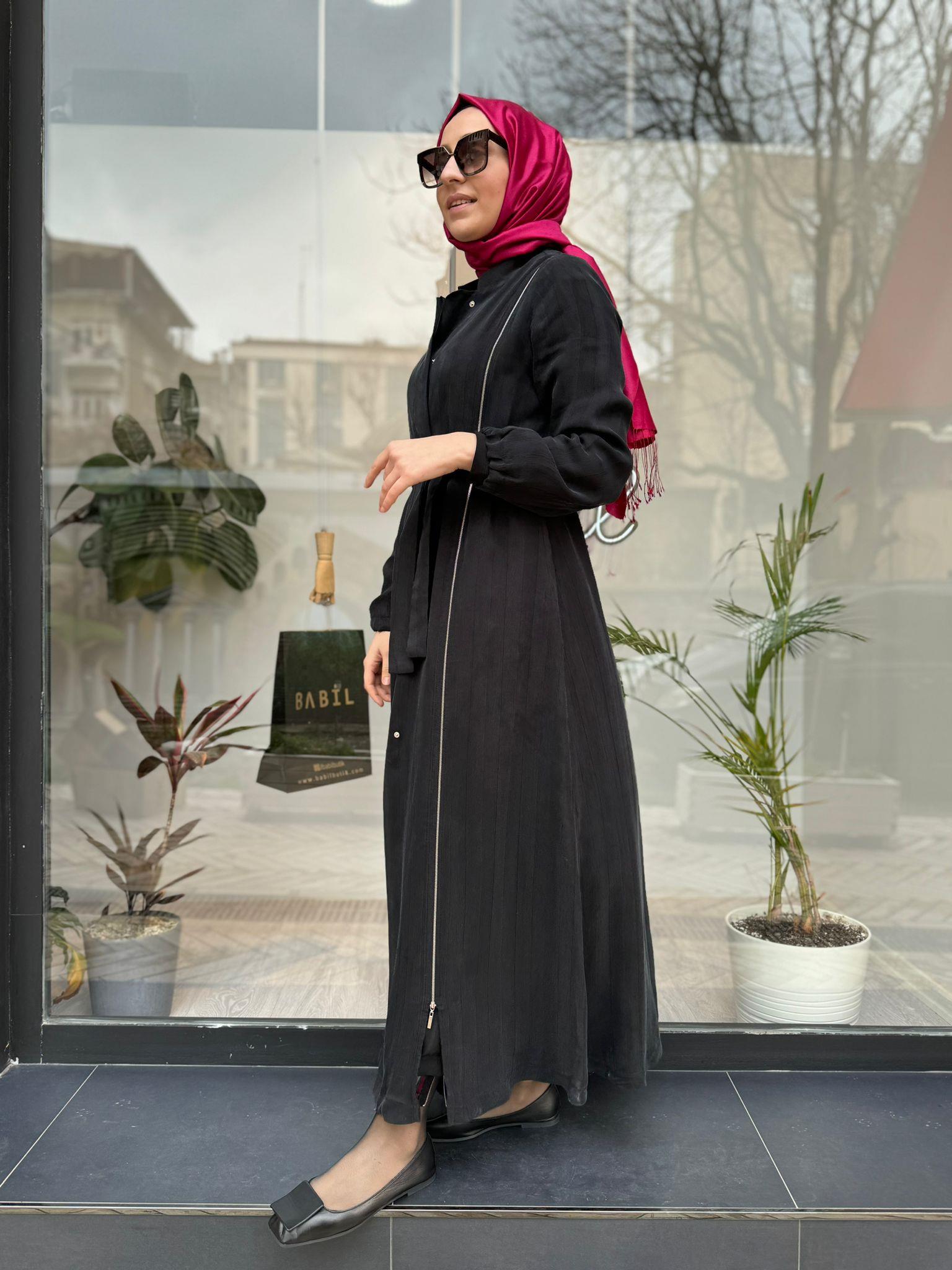 Misswhence Şeritli Fermuarlı Ferace Siyah 35505