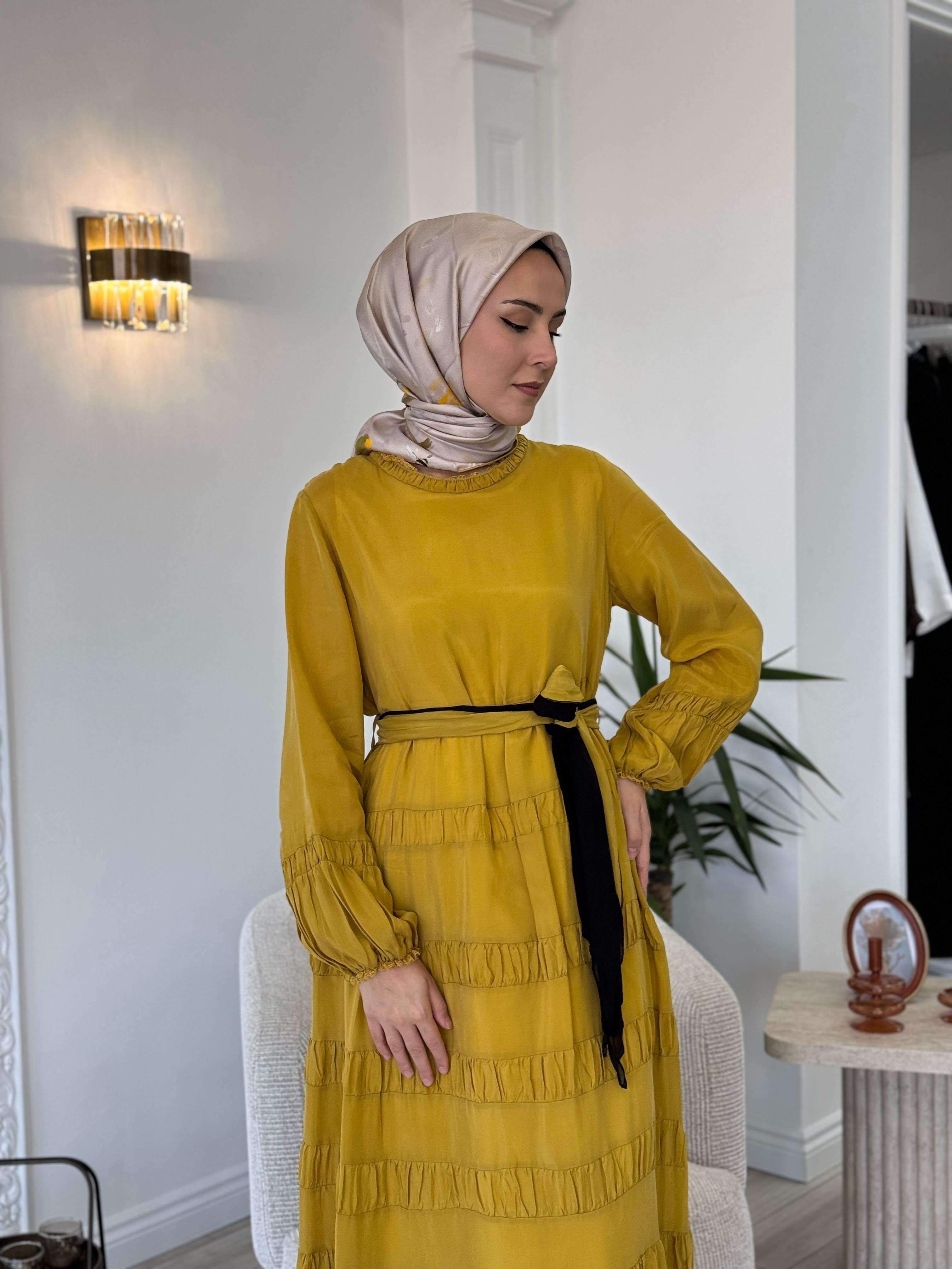 Misswhence Yakası Güpür Detaylı Elbise Sarı 35830