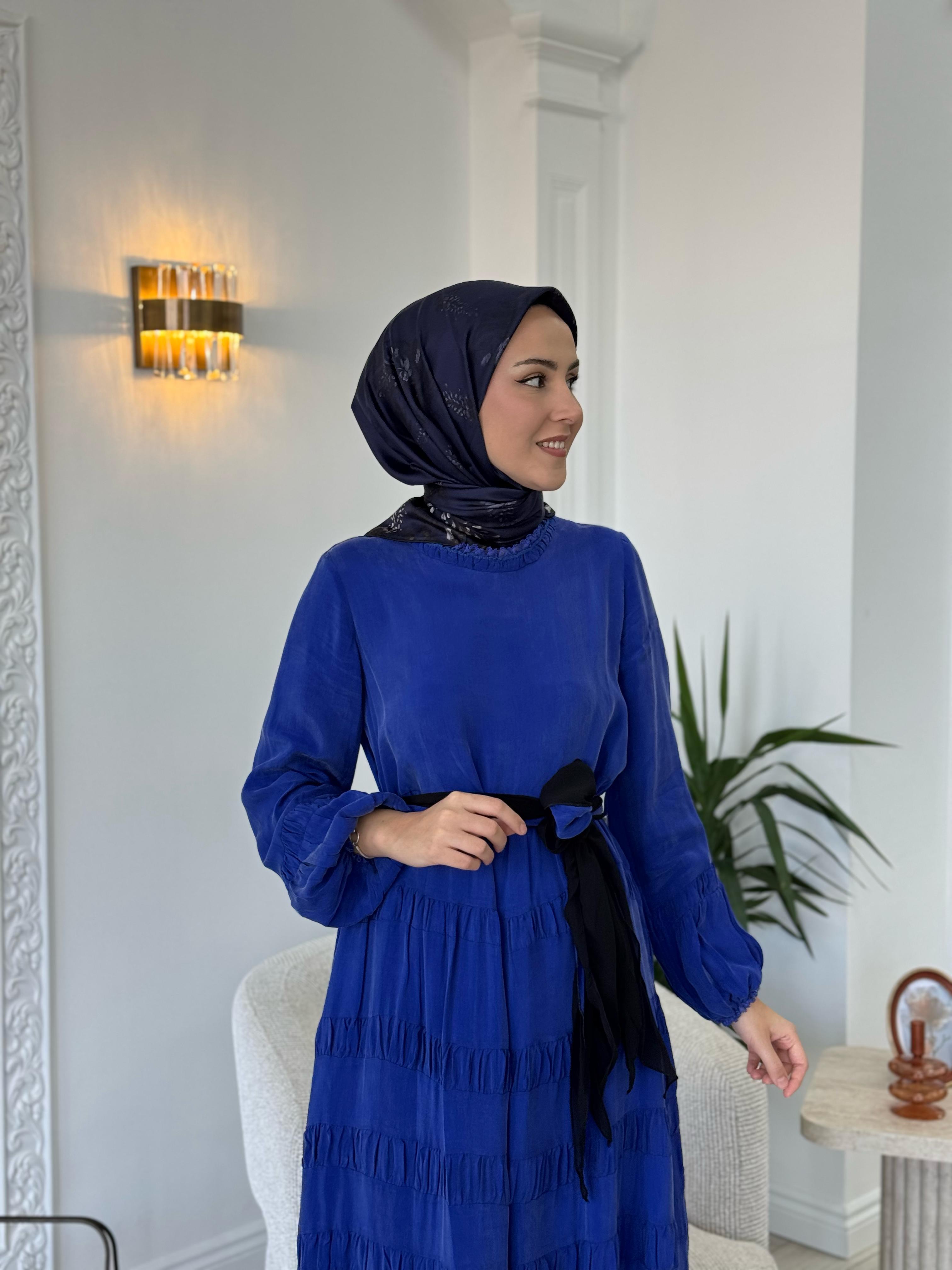 Misswhence Yakası Güpür Detaylı Elbise Saks 35830