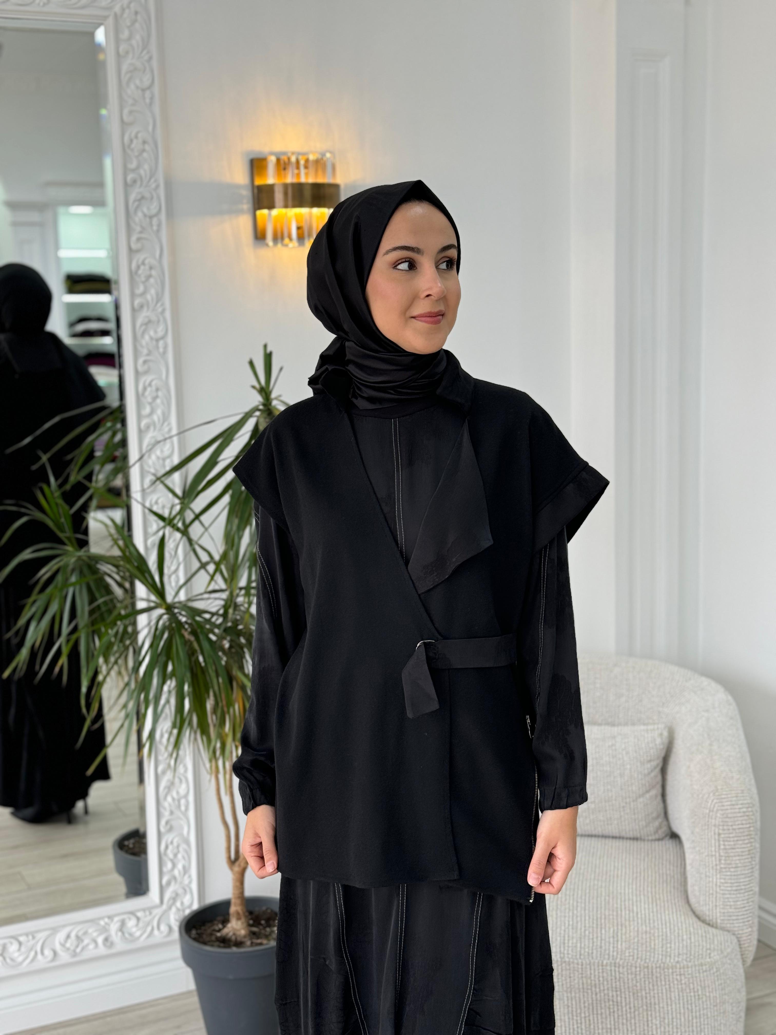 Misswhence Yelek Detaylı Siyah Elbise 36819