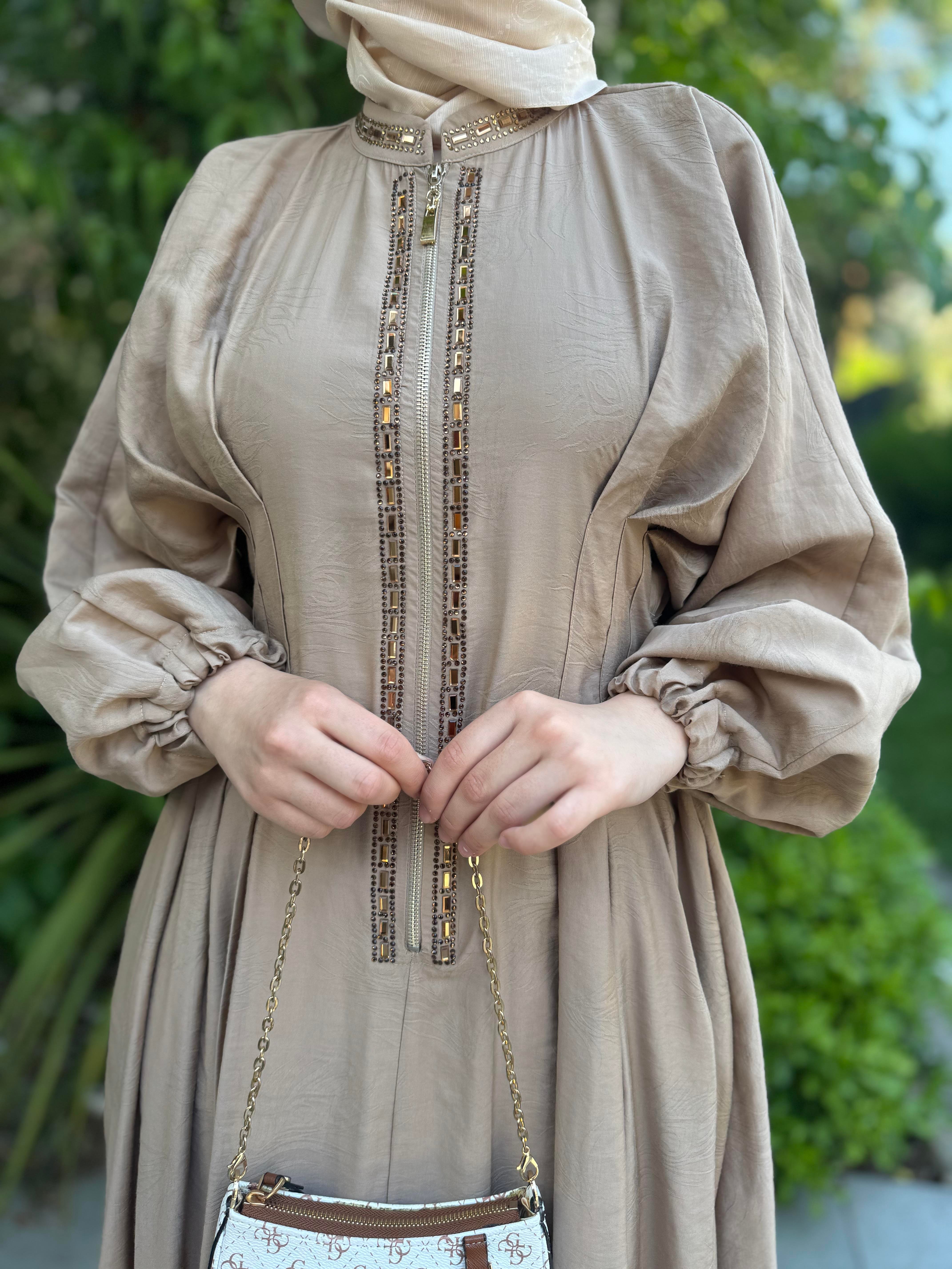 Niqozza-Estela-Taşlı-Elbise-Bej-NQ24ss-50121