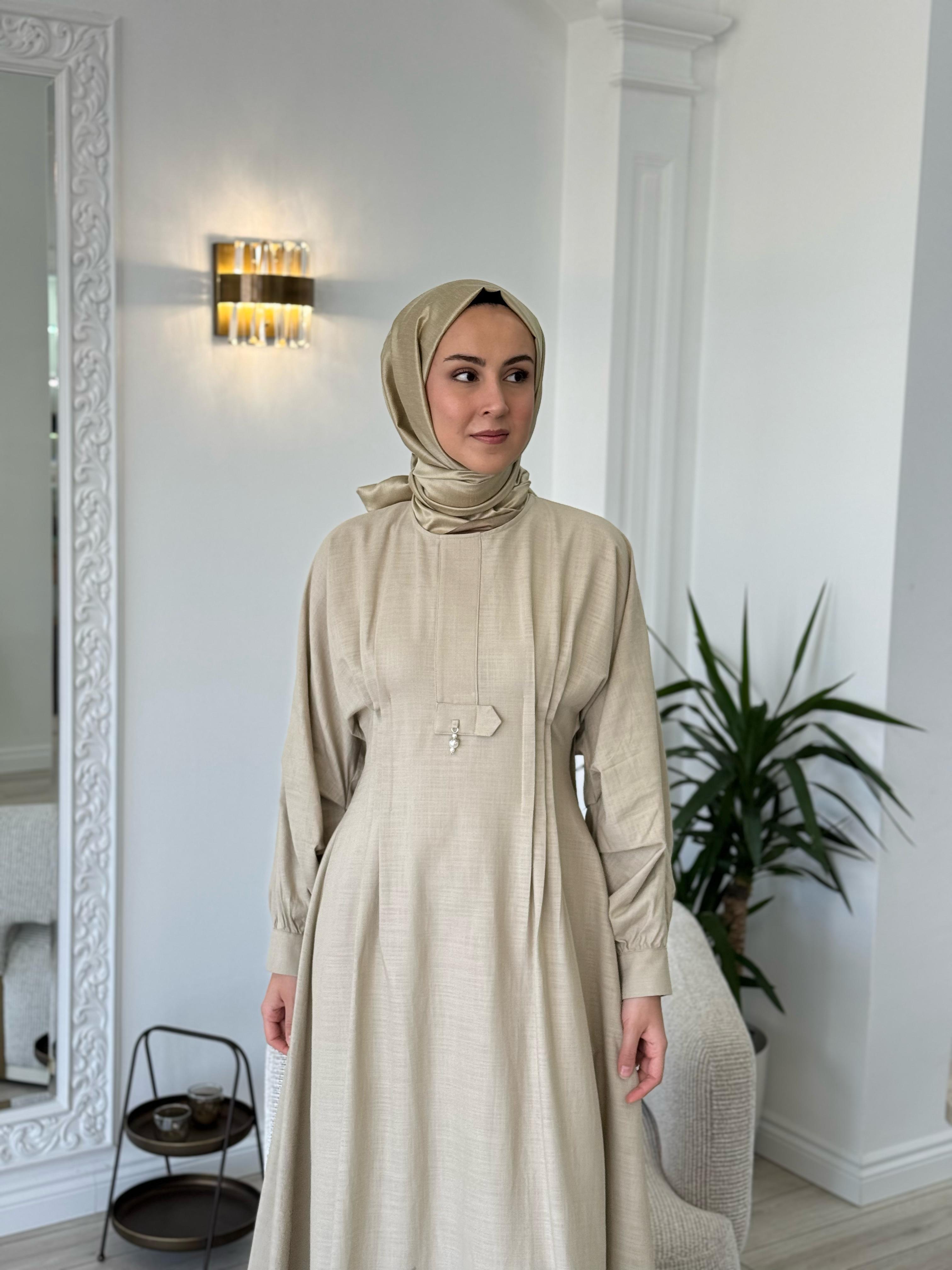 Niqozza Fausta Pul Nakışlı Elbise Bej 25ss50187