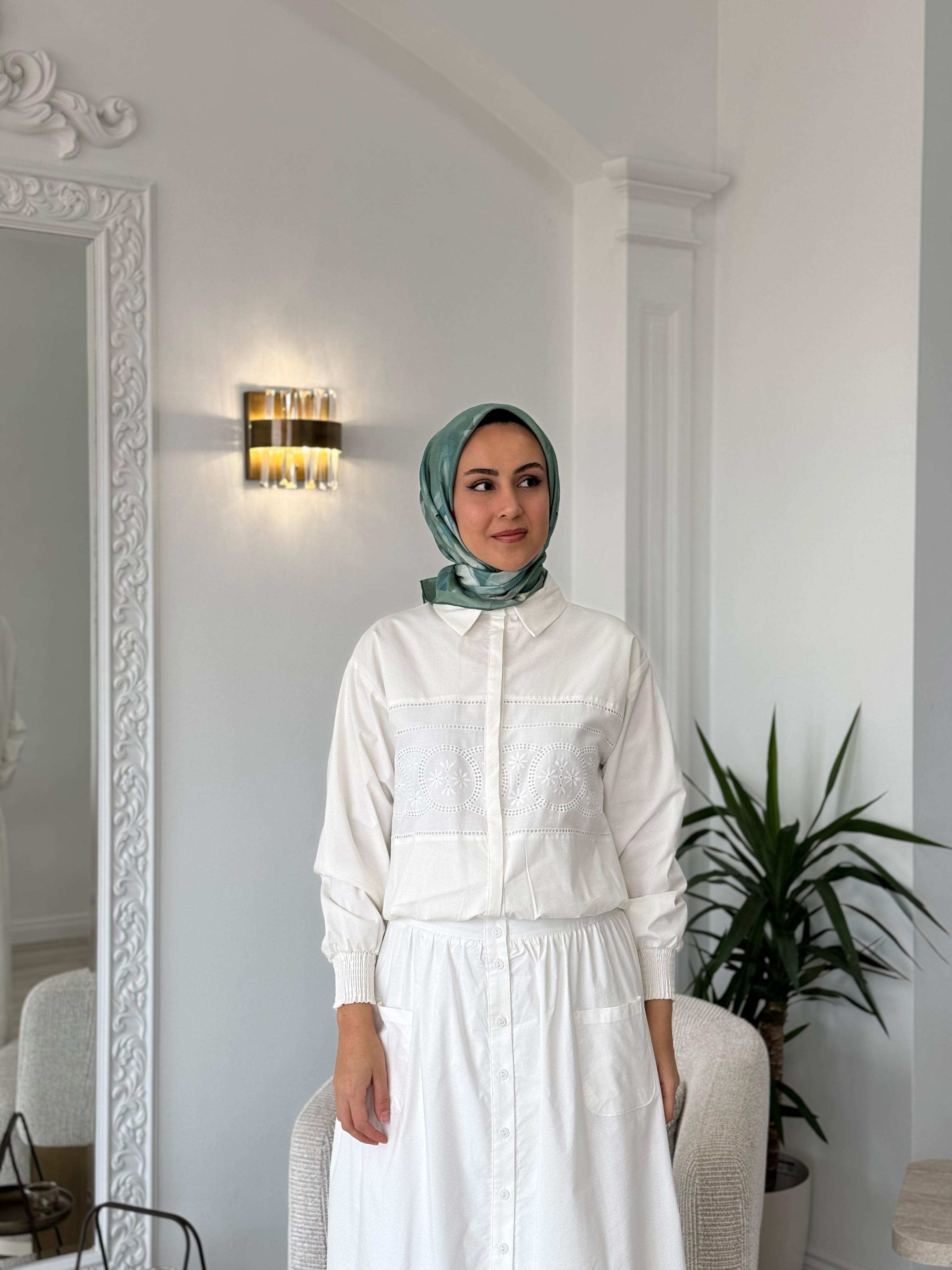 Niqozza Levenia Takım Beyaz 60084