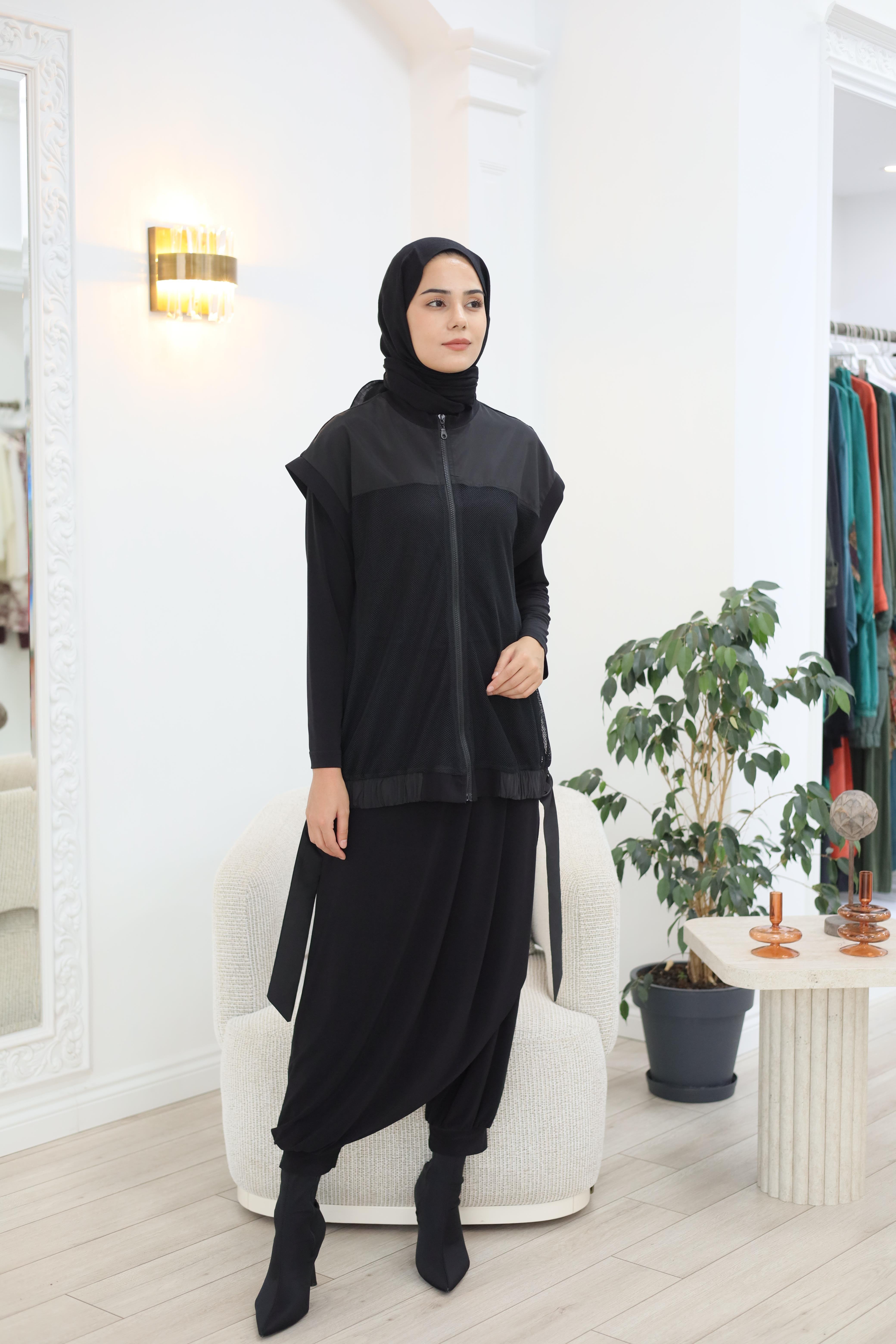 Nurcan Çetin Asimetrik Şalvarlı File Detaylı Takım 25612