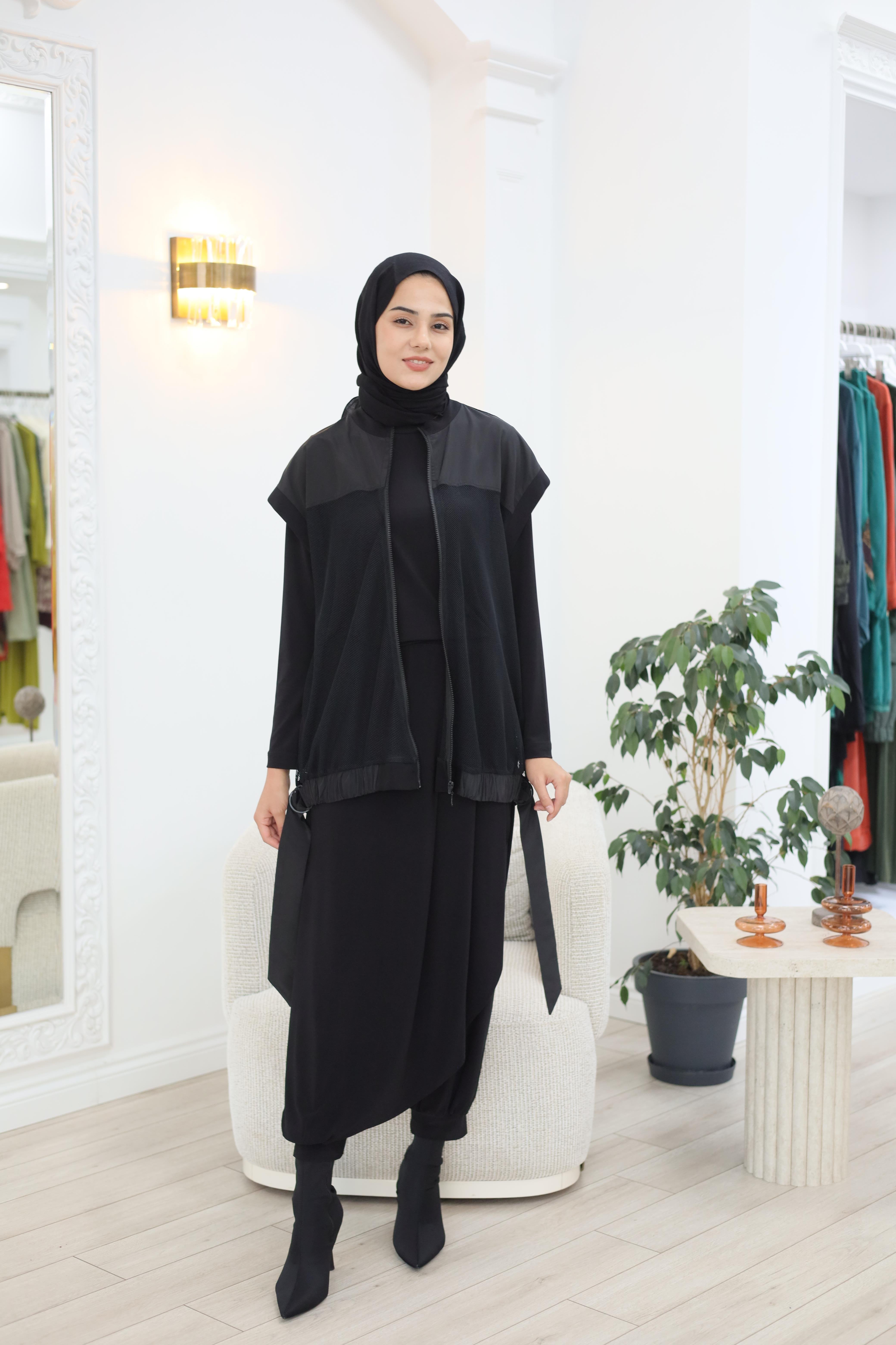 Nurcan Çetin Asimetrik Şalvarlı File Detaylı Takım 25612