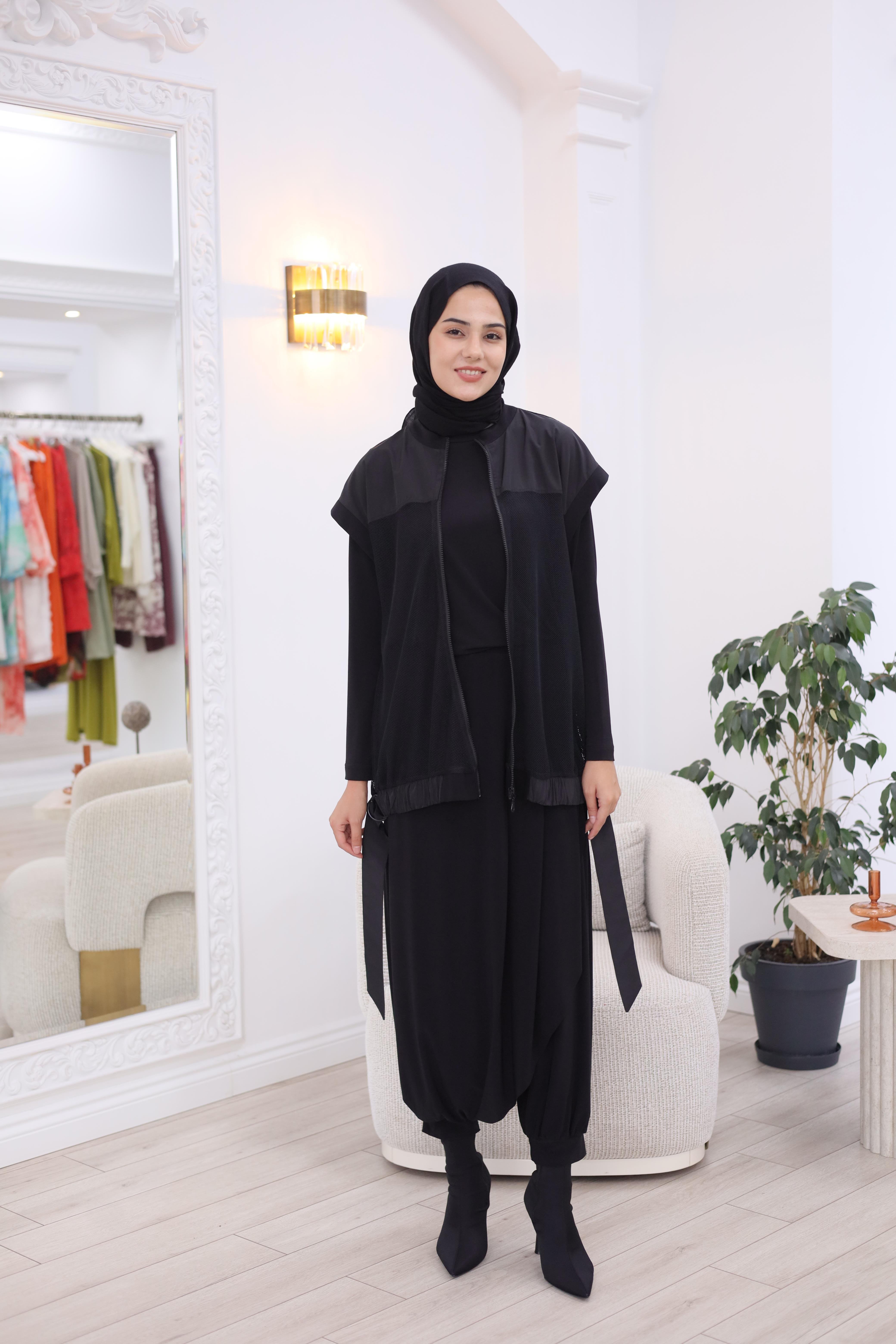 Nurcan Çetin Asimetrik Şalvarlı File Detaylı Takım 25612