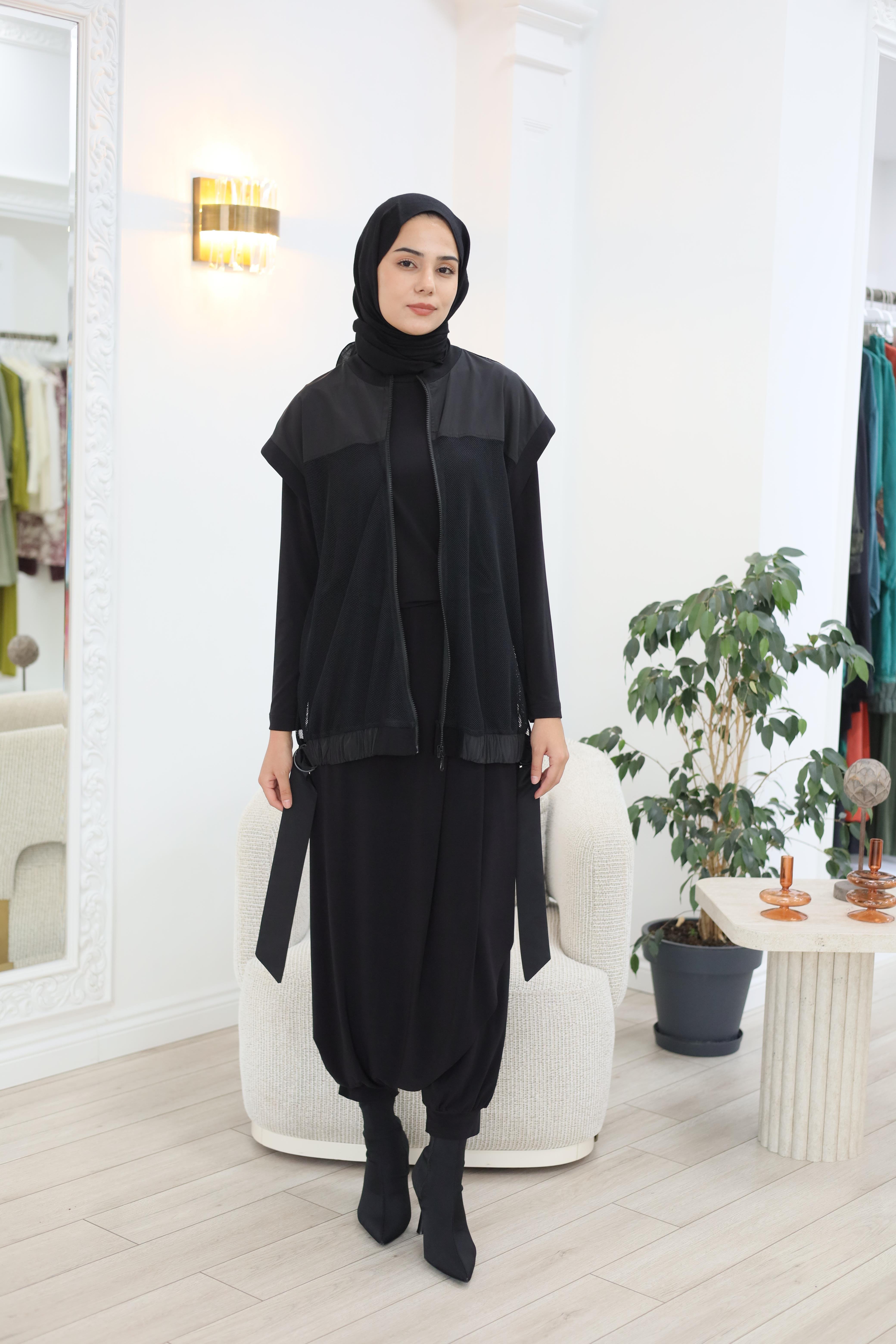 Nurcan Çetin Asimetrik Şalvarlı File Detaylı Takım 25612