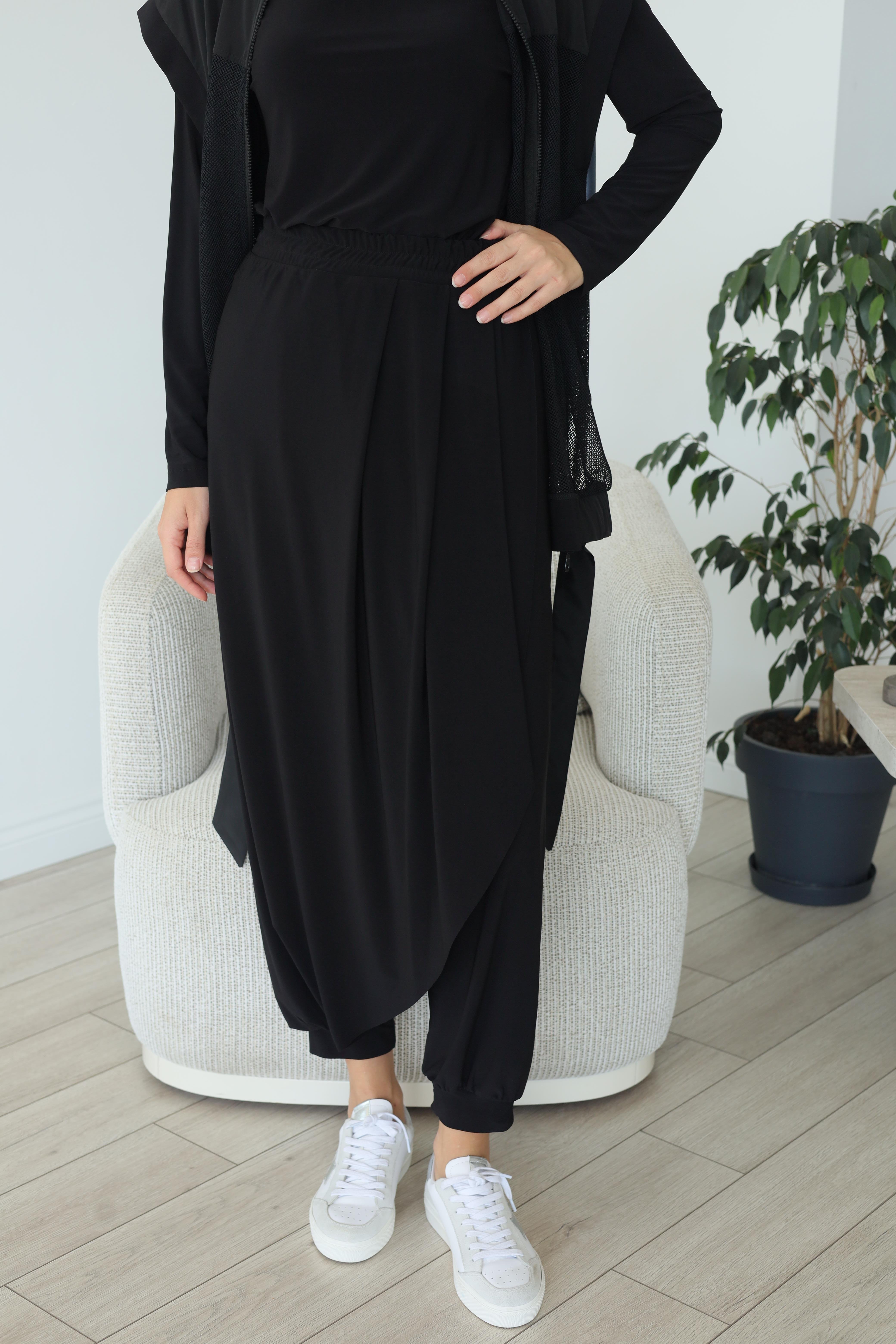 Nurcan Çetin Asimetrik Şalvarlı File Detaylı Takım 25612