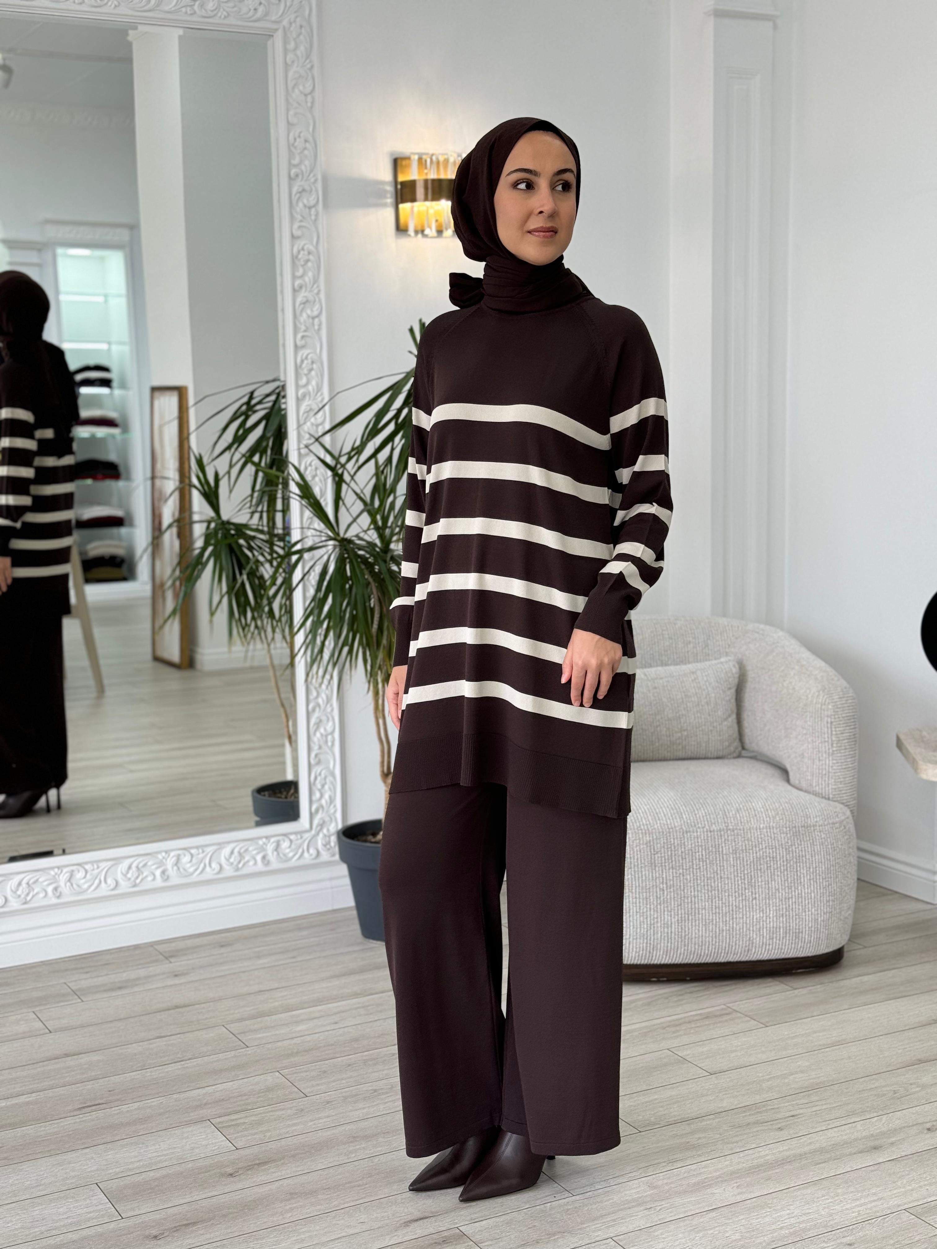 Nurcan Çetin Çizgili Triko Takım Kahverengi nç016