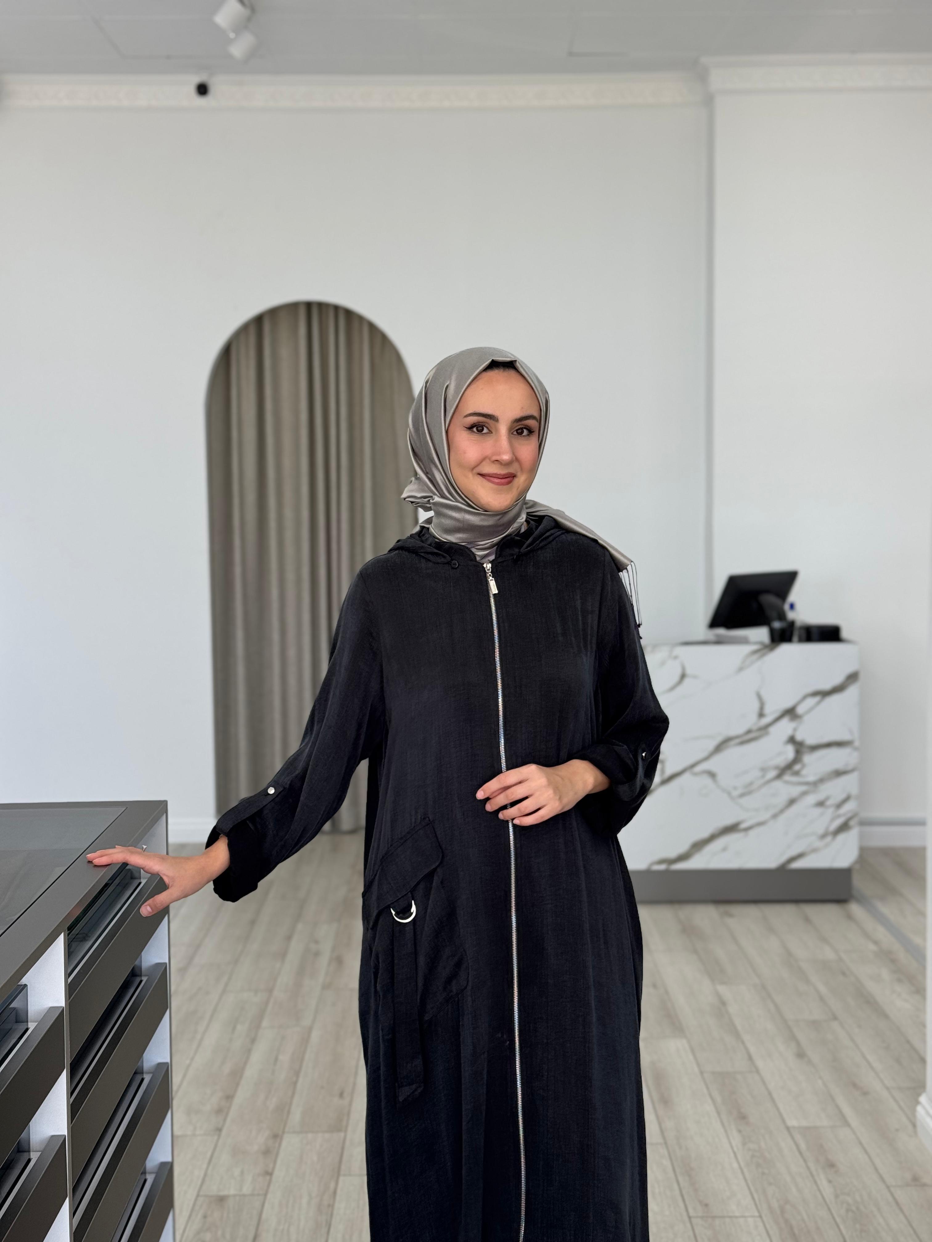 Nurcan Çetin Cupra Kap Siyah 25251