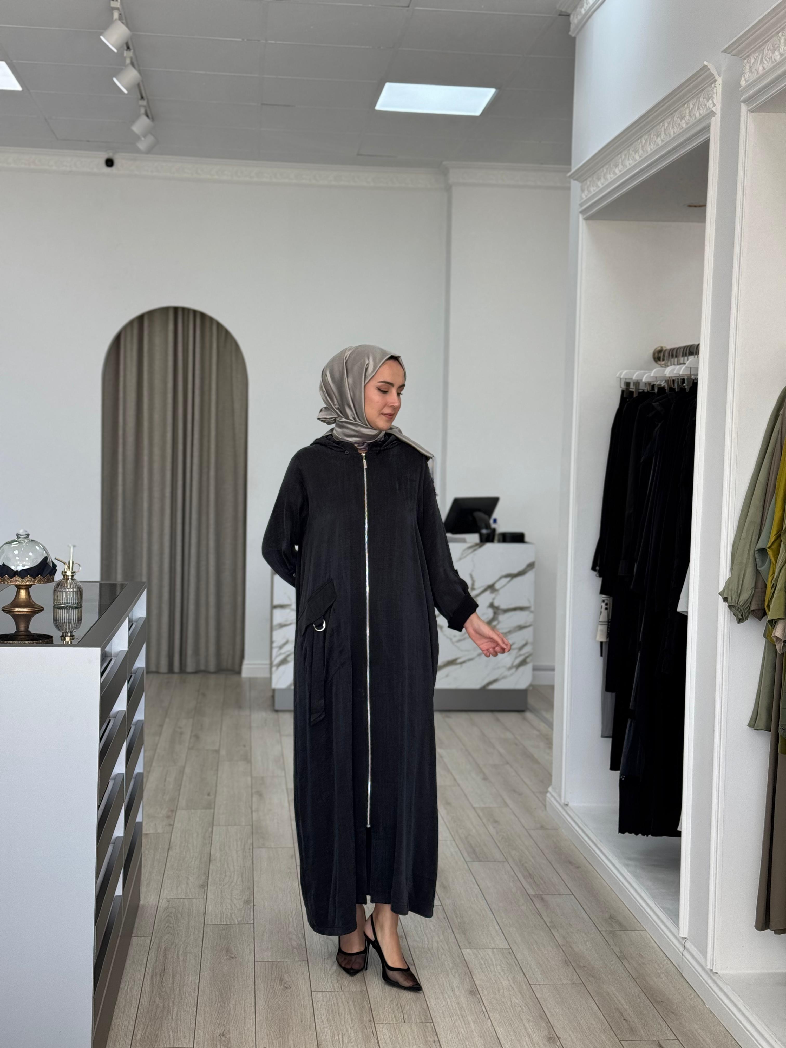 Nurcan Çetin Cupra Kap Siyah 25251