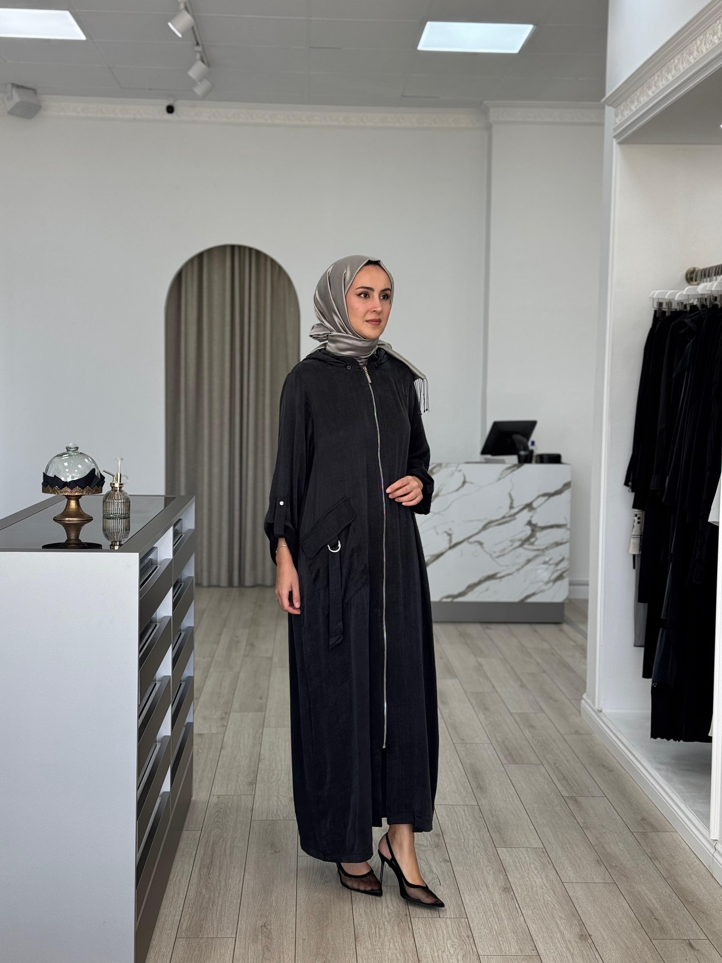 Nurcan Çetin Cupra Kap Siyah 25251