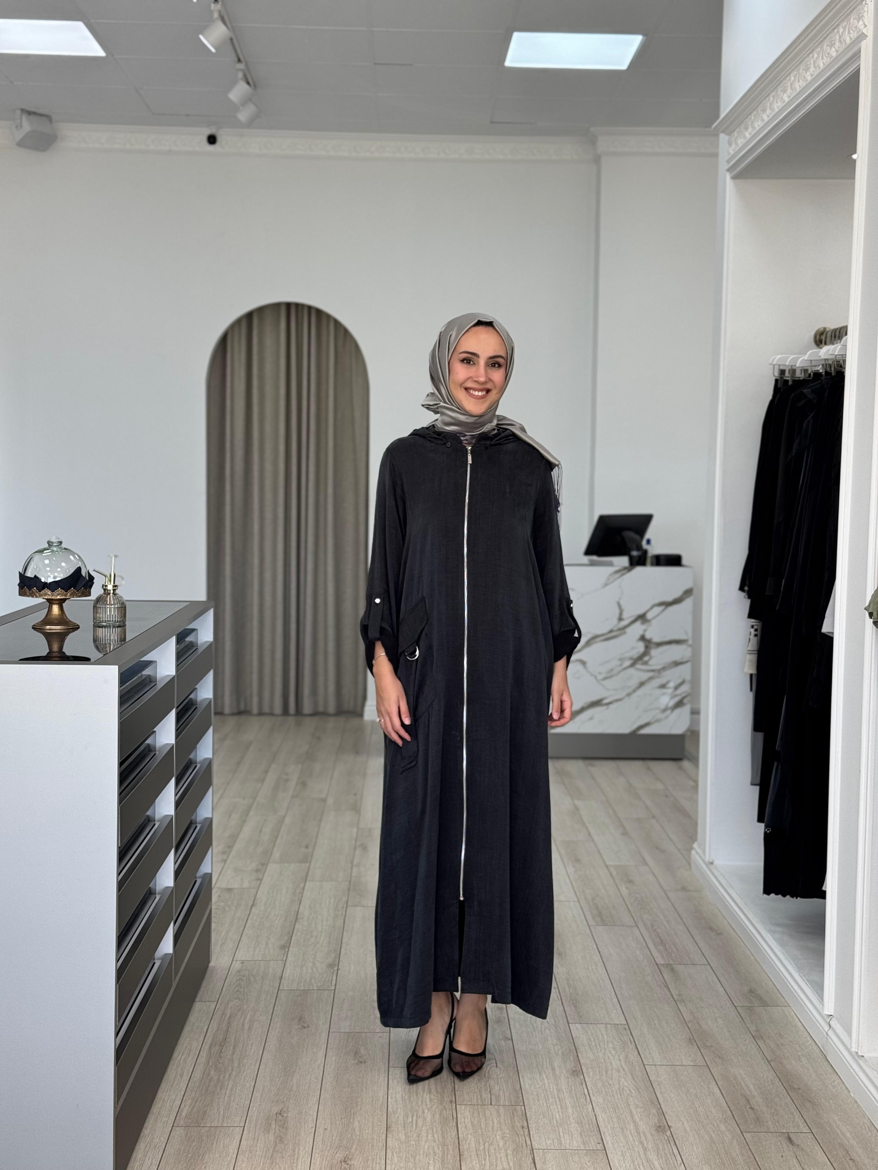 Nurcan Çetin Cupra Kap Siyah 25251