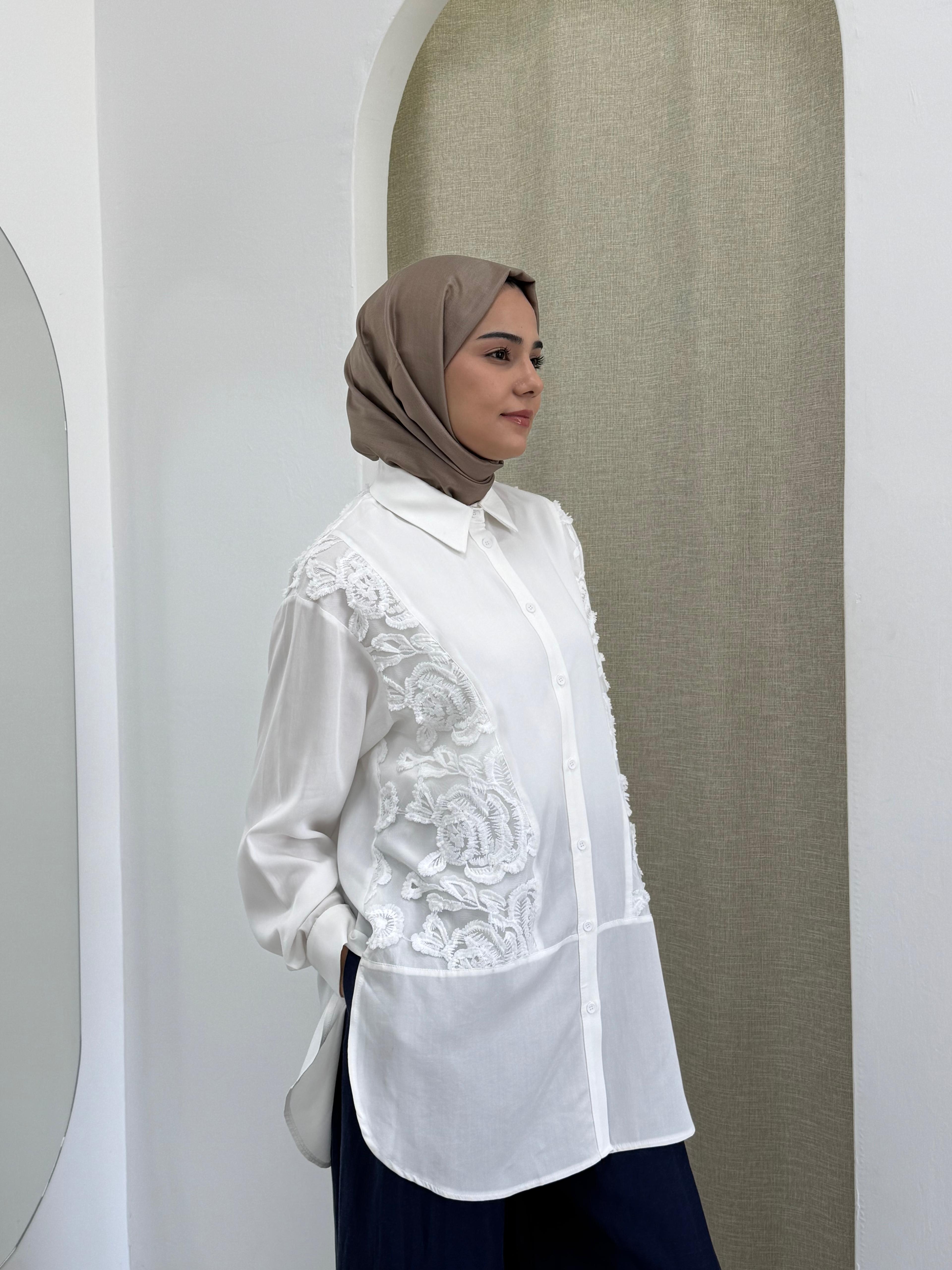 Nurcan Çetin Dantel Detaylı Tunik 25231