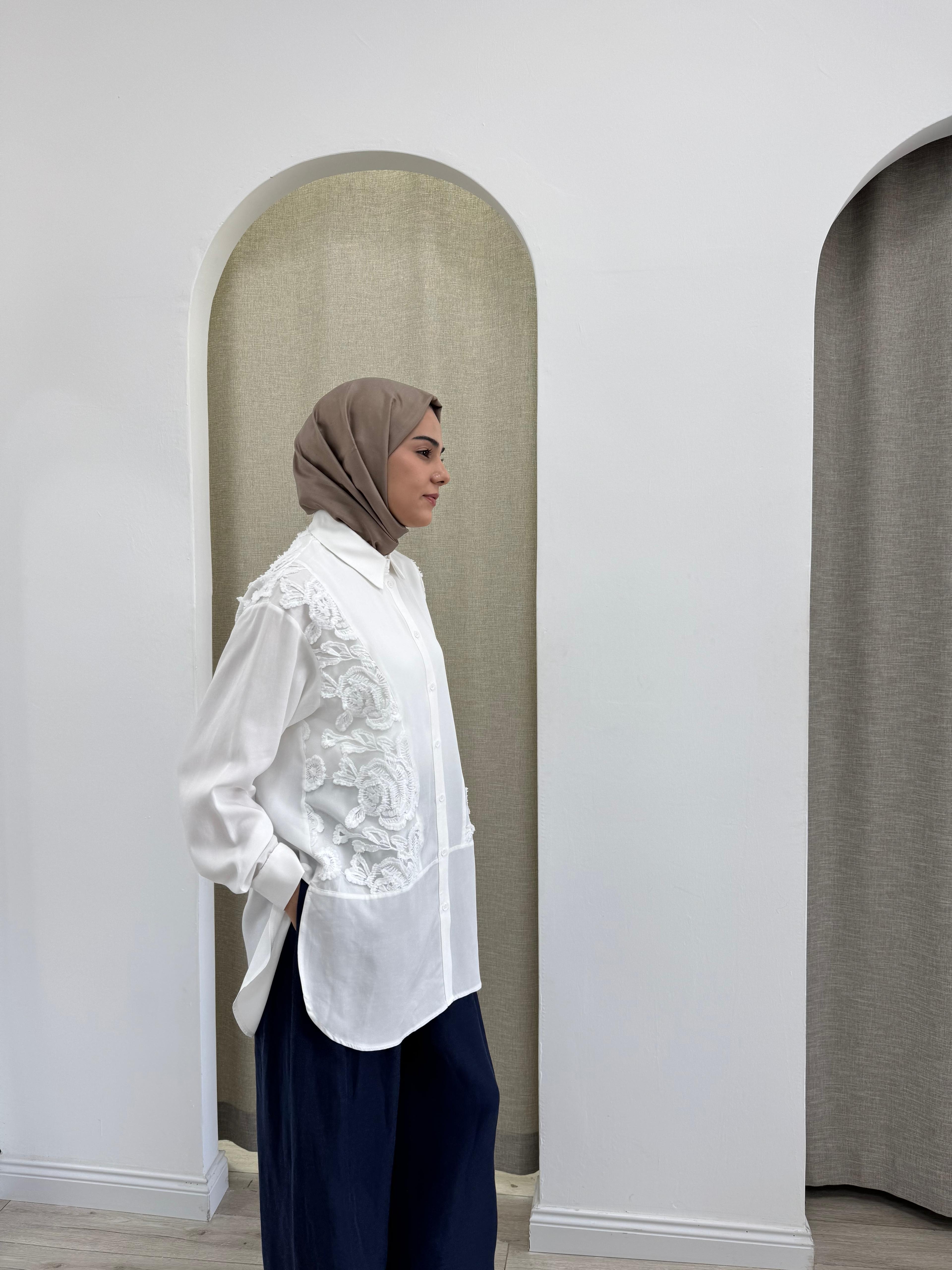 Nurcan Çetin Dantel Detaylı Tunik 25231