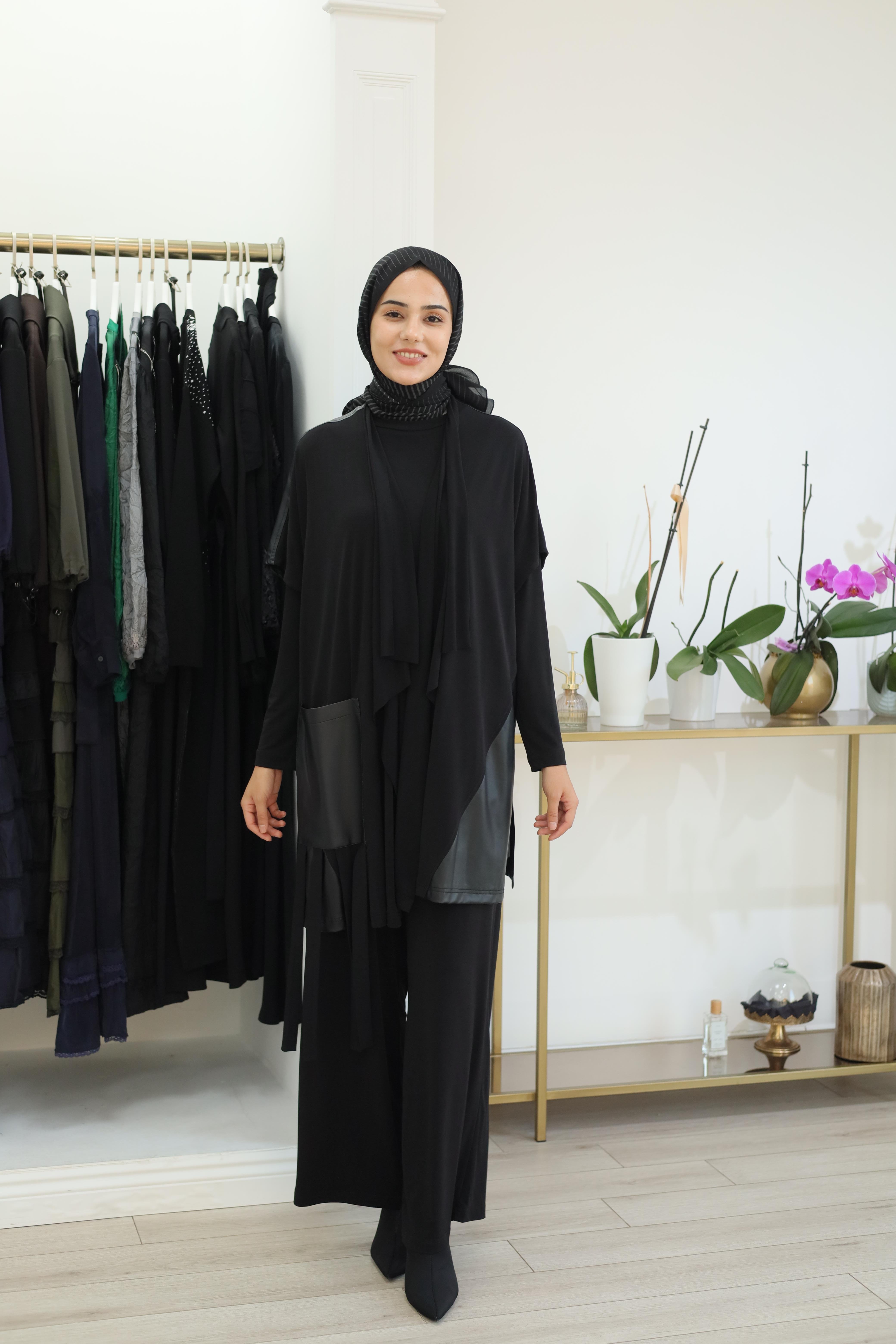 Nurcan Çetin Deri Detaylı Pantolonlu Takım 25622