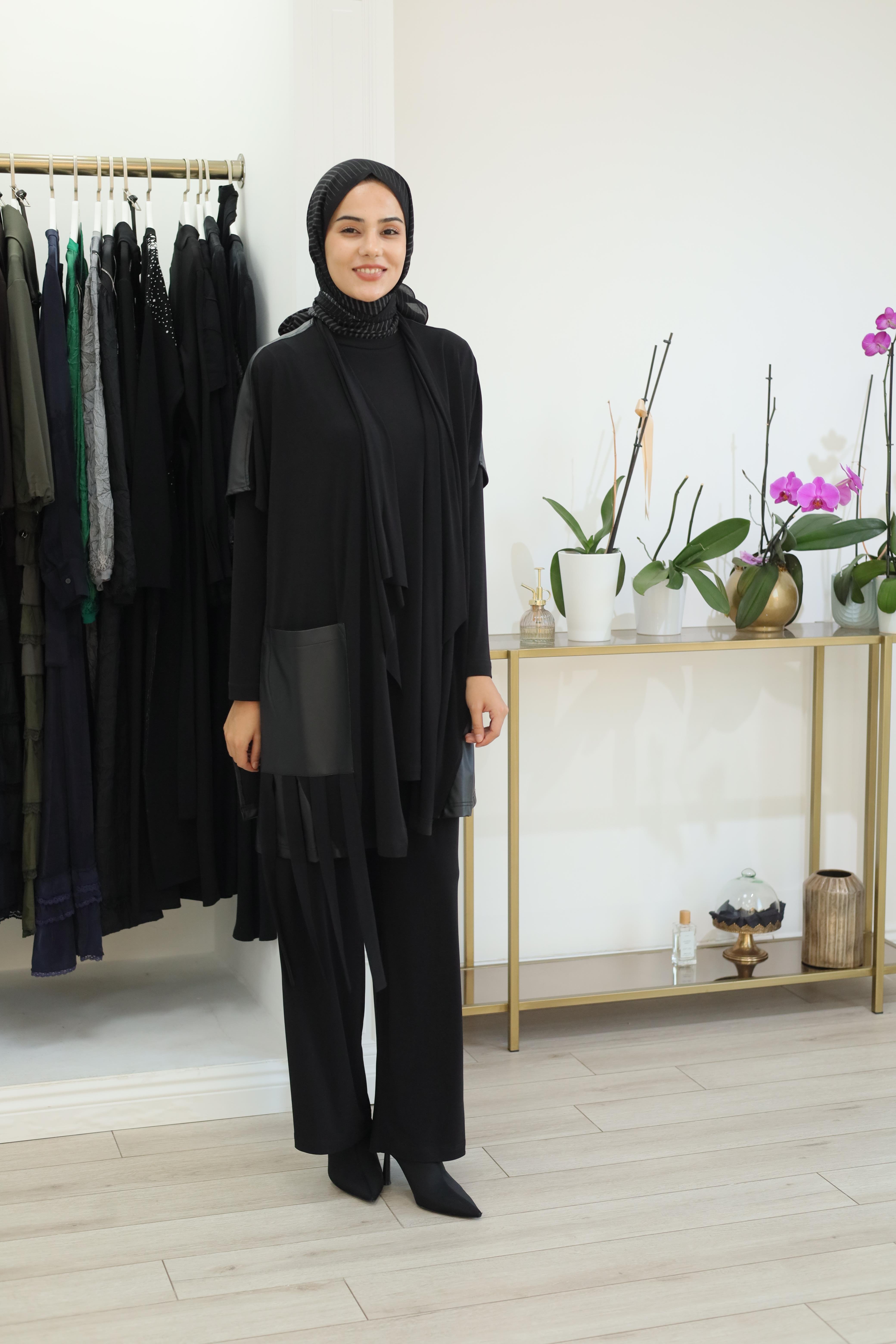 Nurcan Çetin Deri Detaylı Pantolonlu Takım 25622