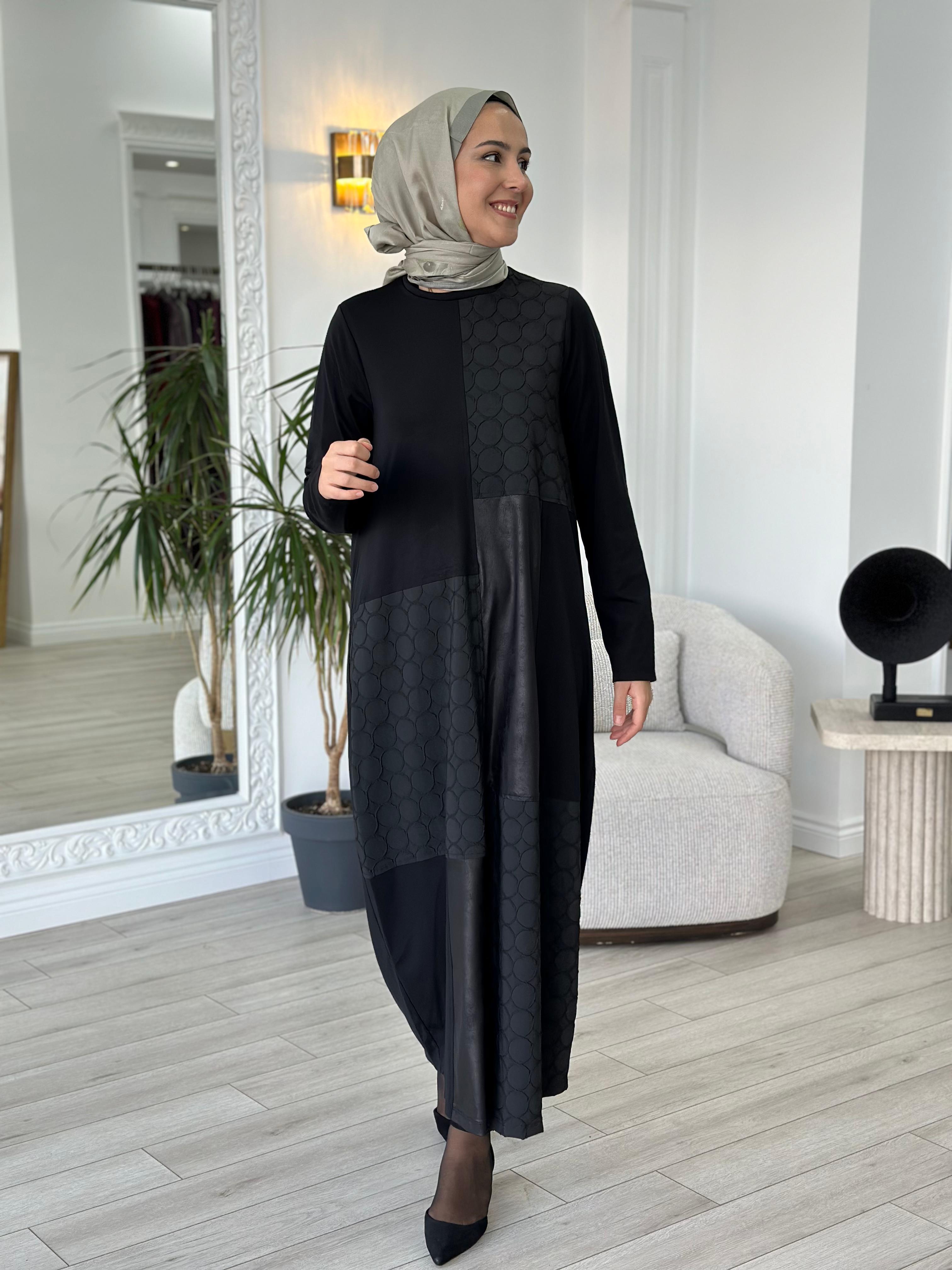 Nurcan Çetin Deri Detaylı Siyah Elbise 16116
