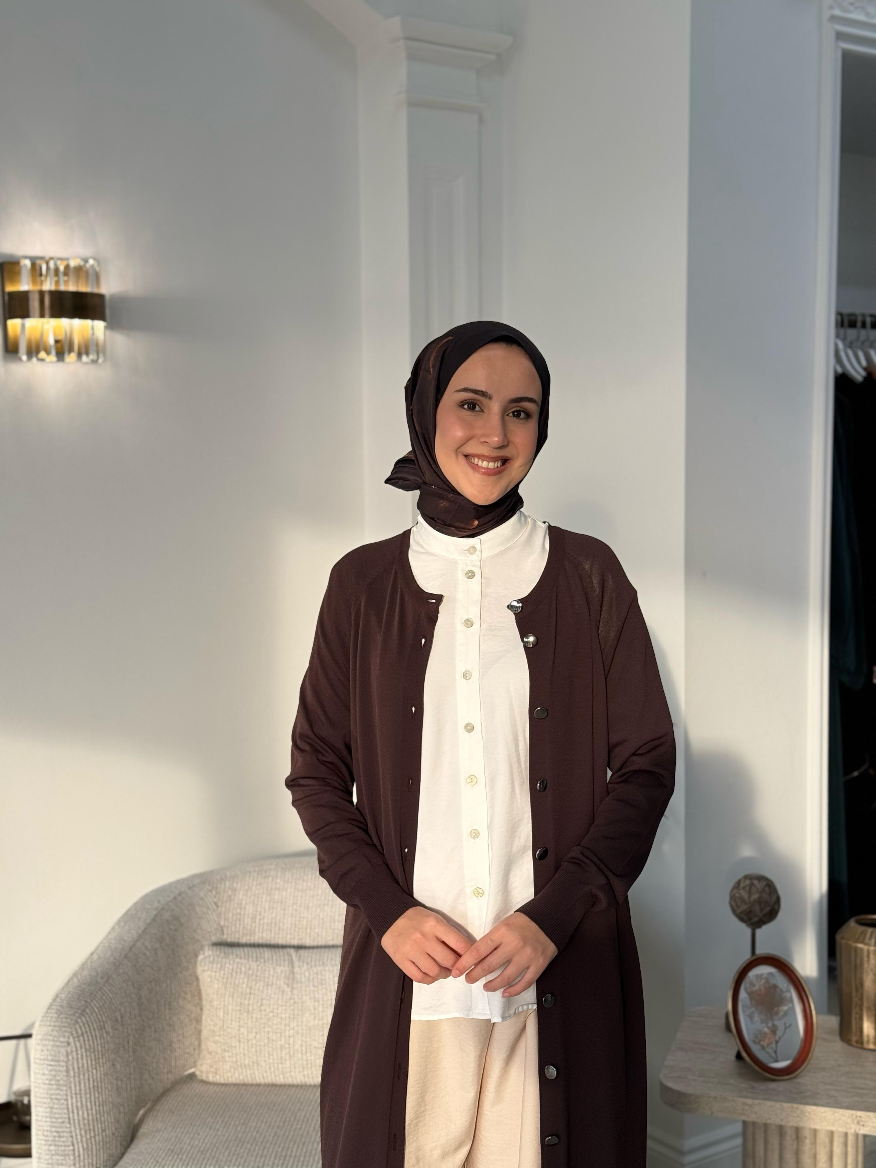 Nurcan Çetin Düğme Detaylı Triko Hırka Kahve n024