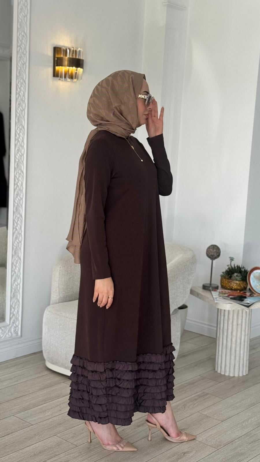 Nurcan Çetin Etek Ucu Fırfırlı 26114