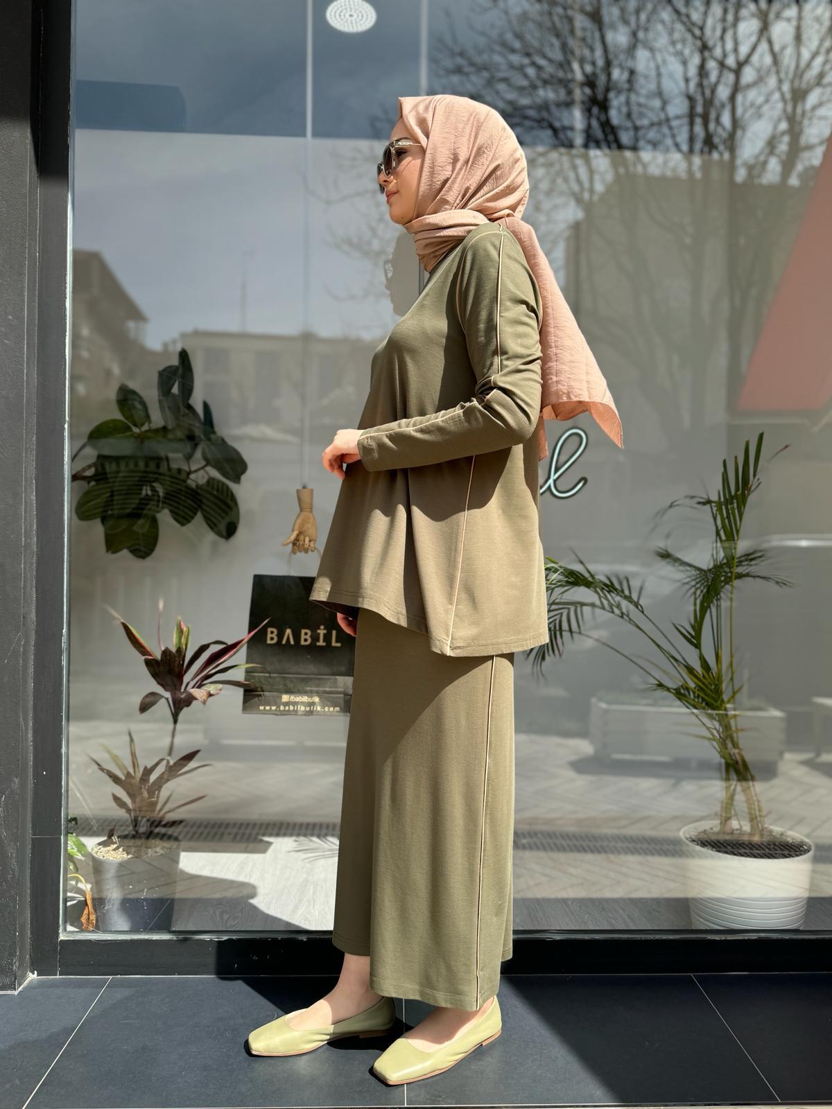 Nurcan Çetin Etekli Takım Haki 24458