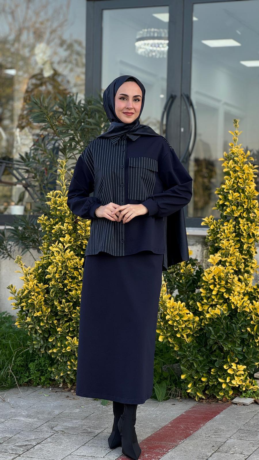 Nurcan Çetin Etekli Takım Lacivert  25566