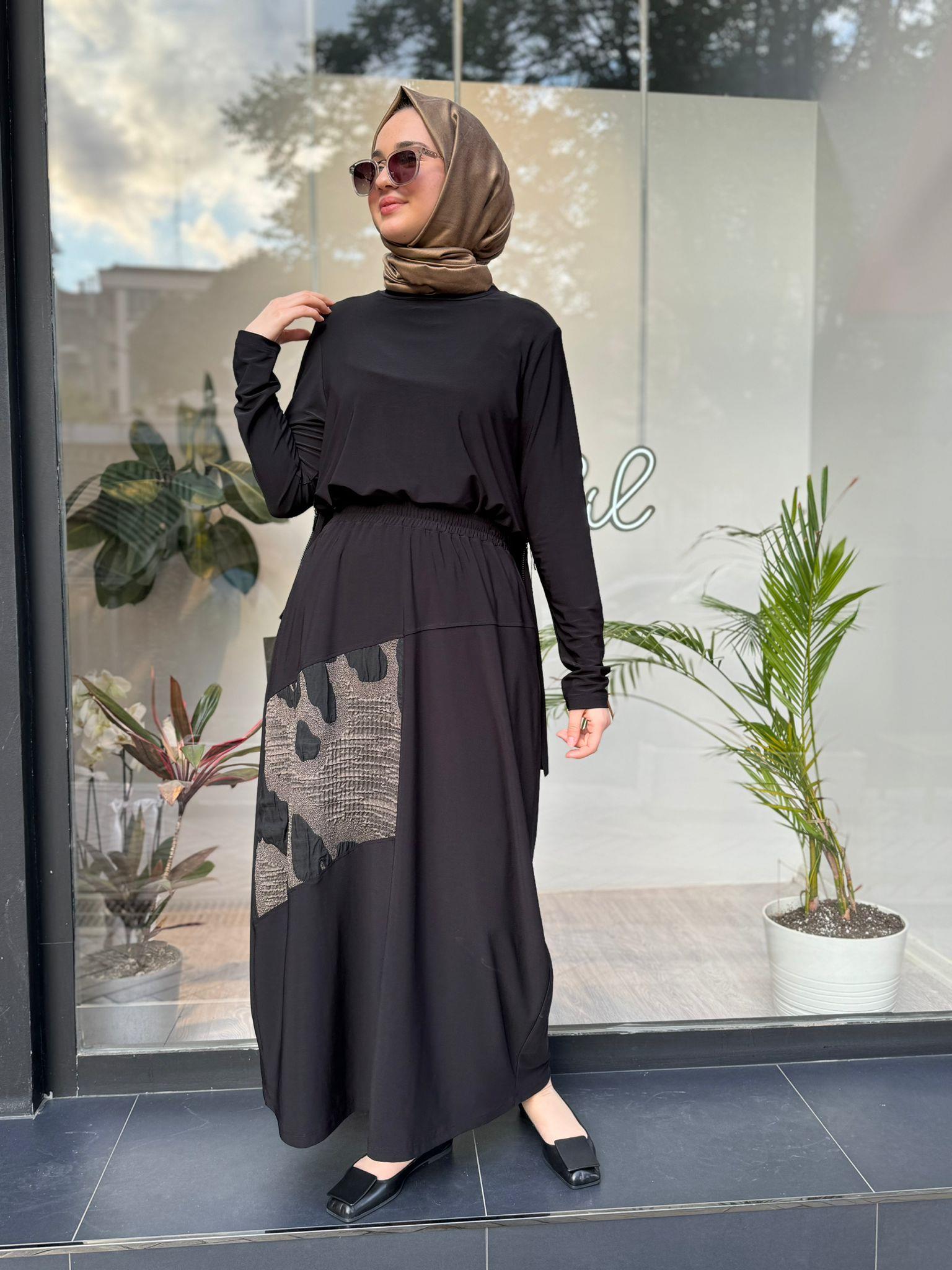 Nurcan Çetin Etekli Takım Siyah 24466