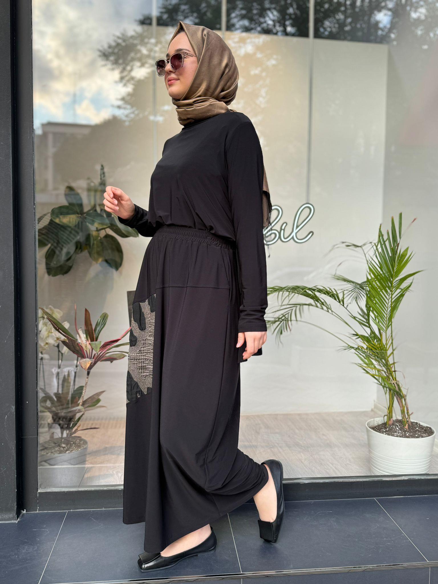 Nurcan Çetin Etekli Takım Siyah 24466