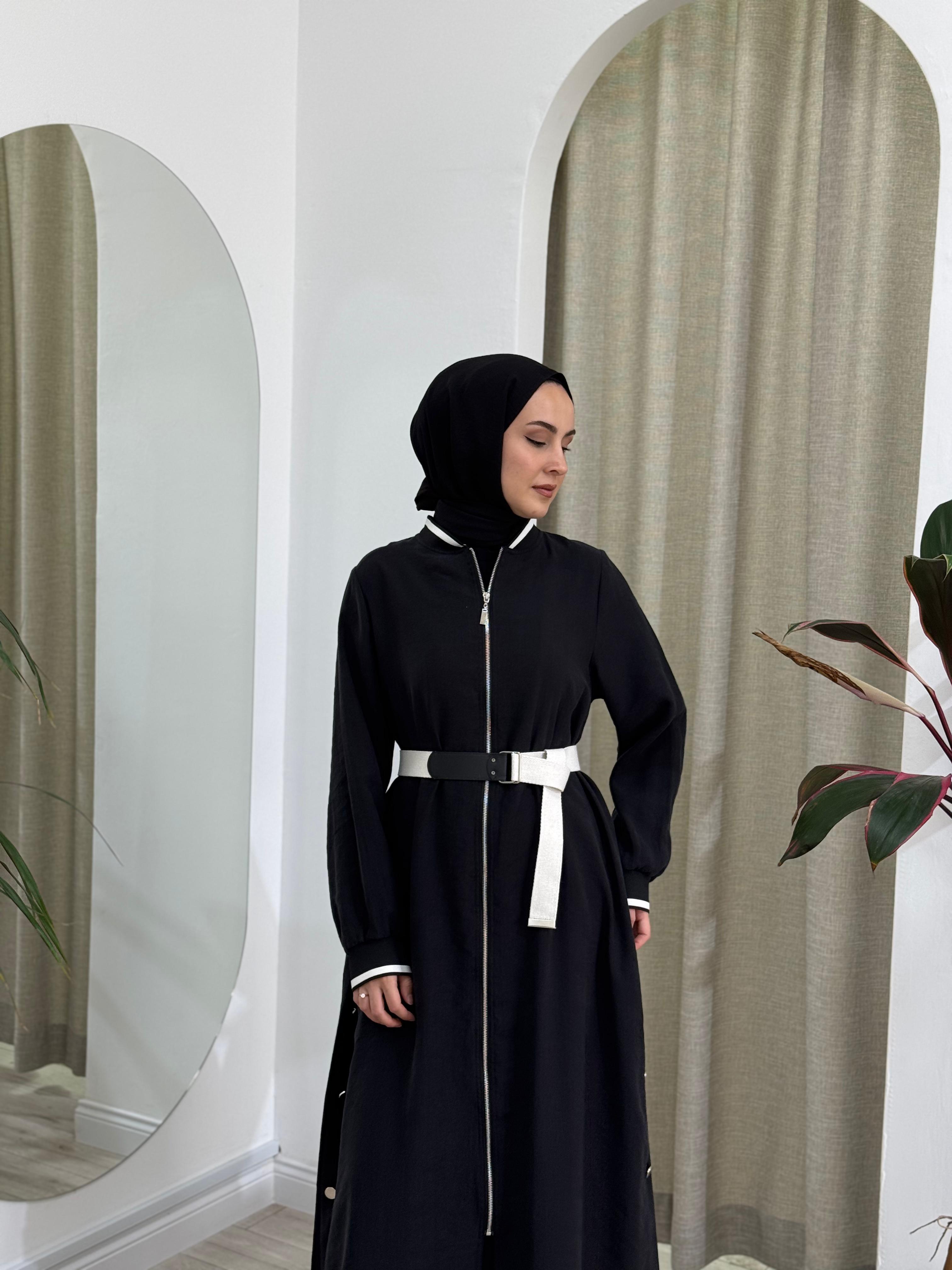 Nurcan Çetin Fermuarlı Kap Siyah 25255