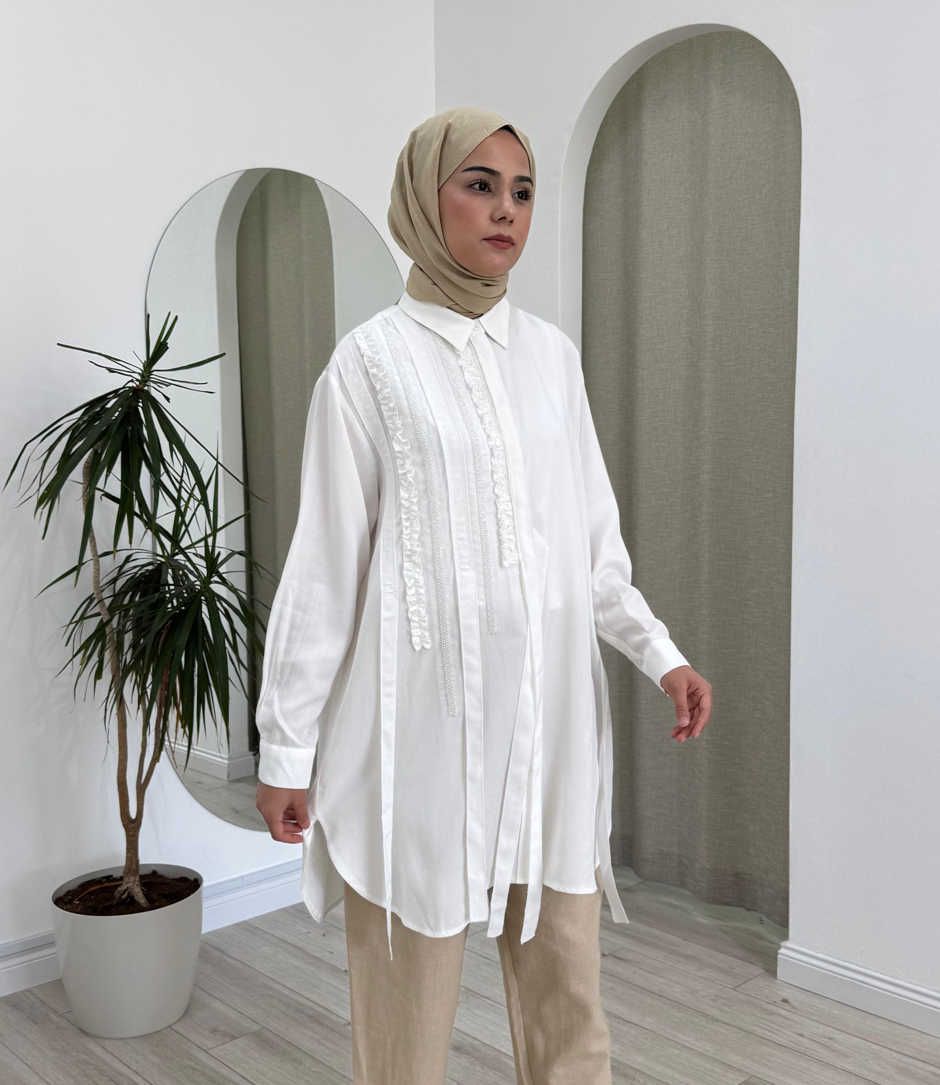 Nurcan Çetin Fırfır Detaylı Gömlek 25206