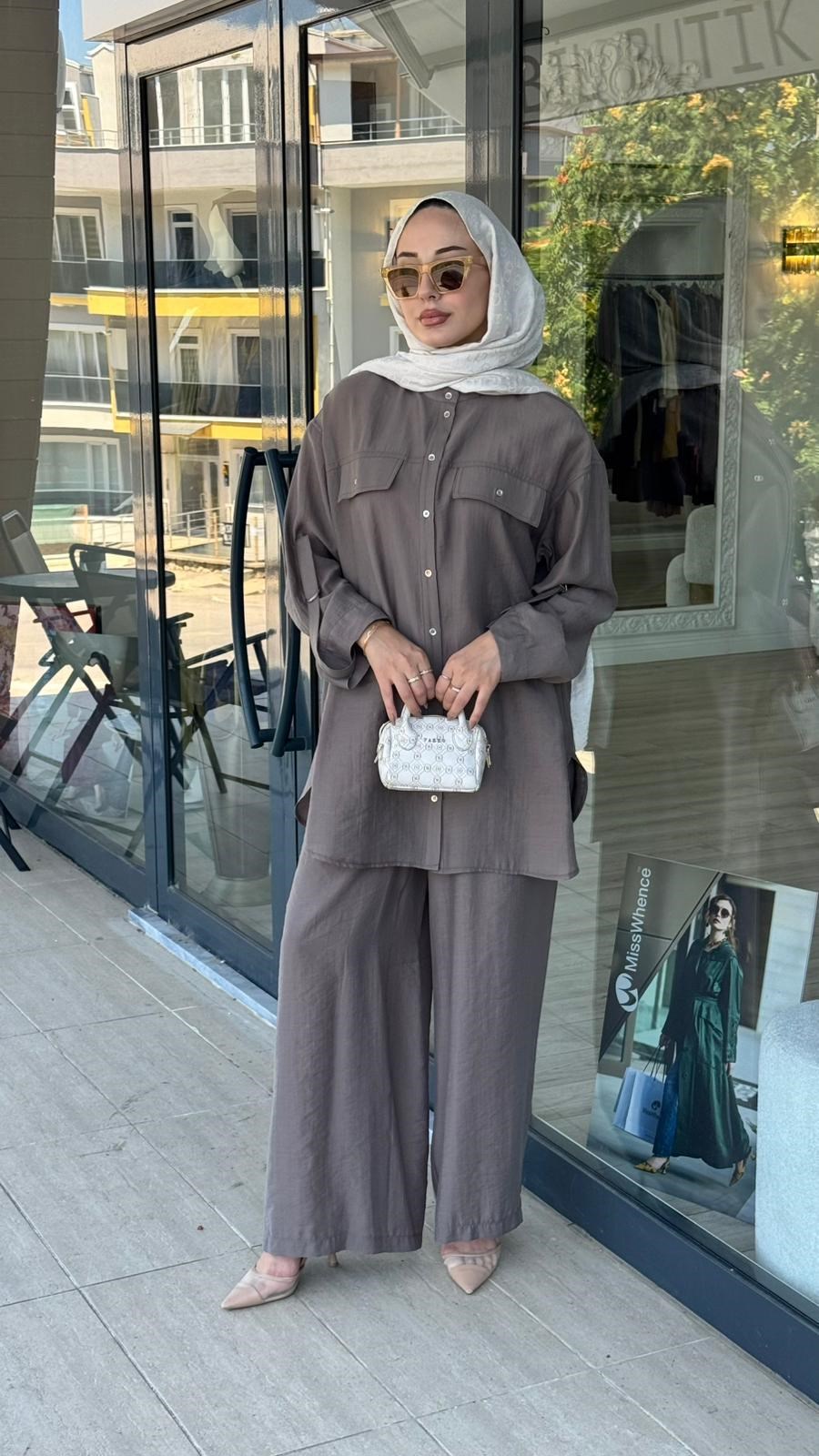 Nurcan Çetin Gömlek Bol Pantolonlu Takım 26407