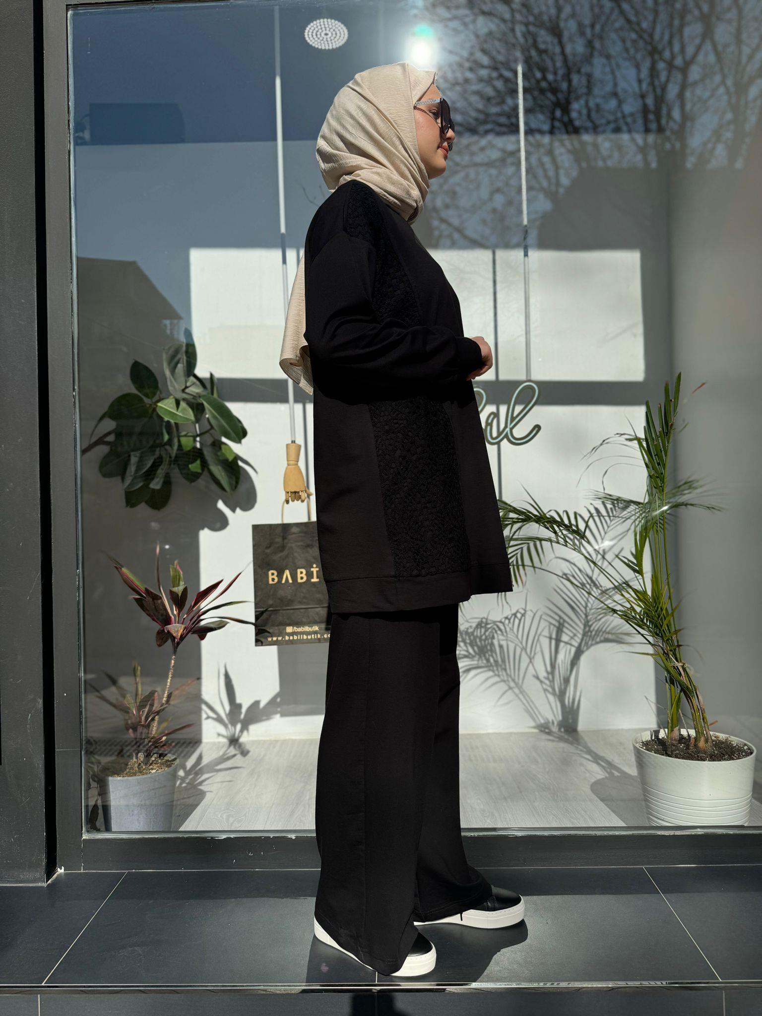 Nurcan Çetin Güpürlü Takım Siyah 24471