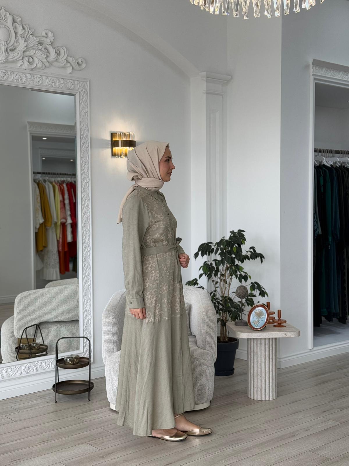 Nurcan Çetin İşleme Detaylı Elbise Haki 25144