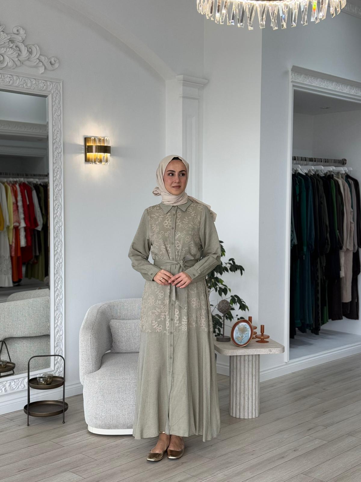 Nurcan Çetin İşleme Detaylı Elbise Haki 25144