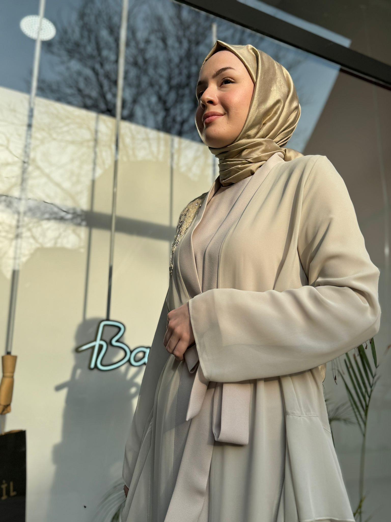 Nurcan Çetin İşlemeli İkili Abaya Bej 7640
