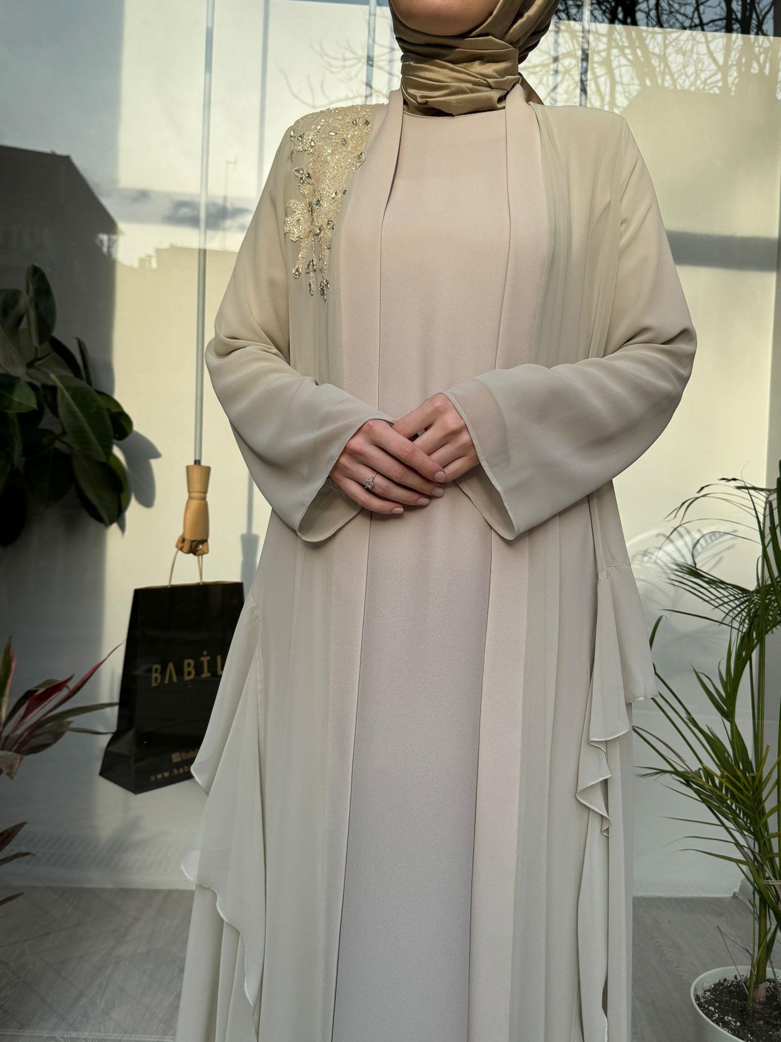 Nurcan Çetin İşlemeli İkili Abaya Bej 7640