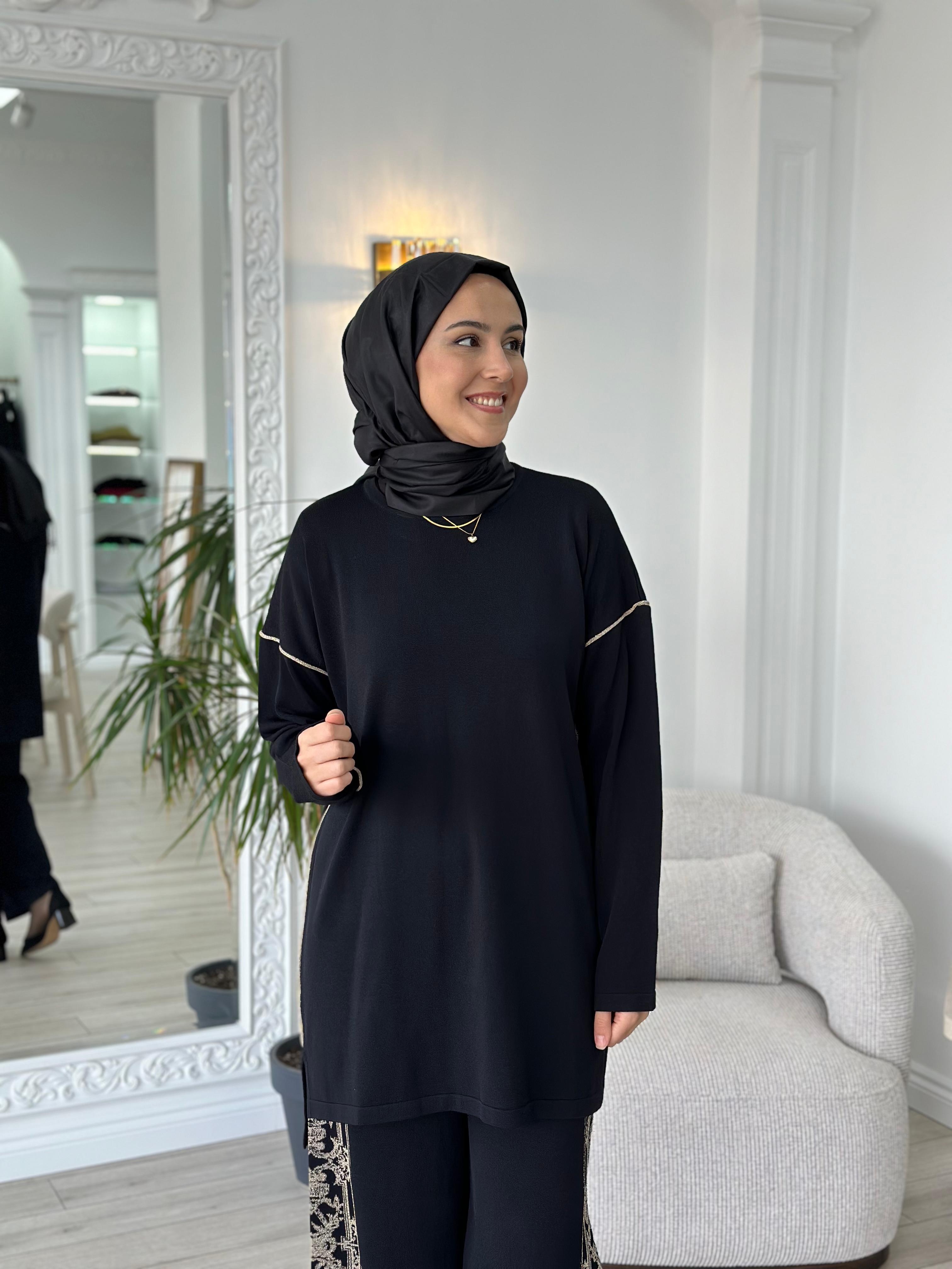 Nurcan Çetin Jakarlı Pantolon ve Simli  Tunik Takım nr105-104