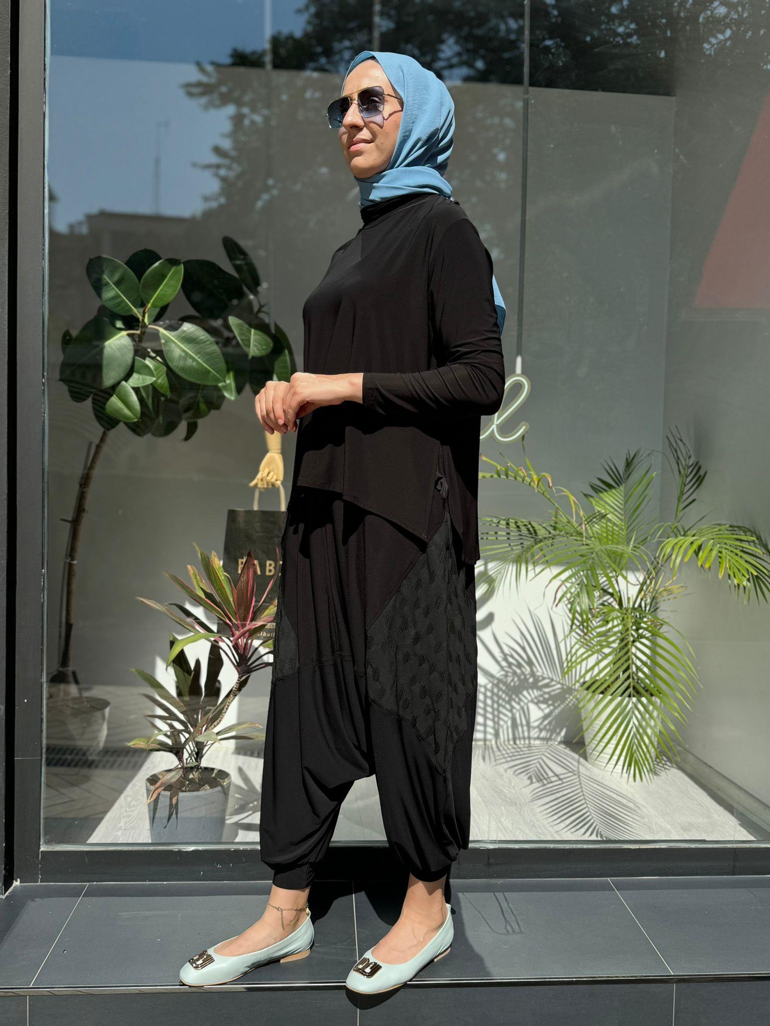 Nurcan Çetin Jarse Basic Takım Siyah 24415